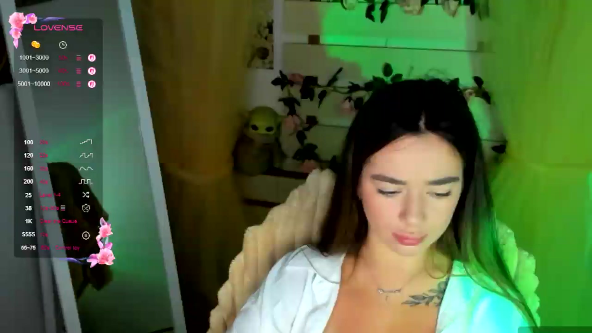 Gallery image thumbnail from KiraLove's myfreecams stream on, 07/24/2026, 09:46 image 15 of 20