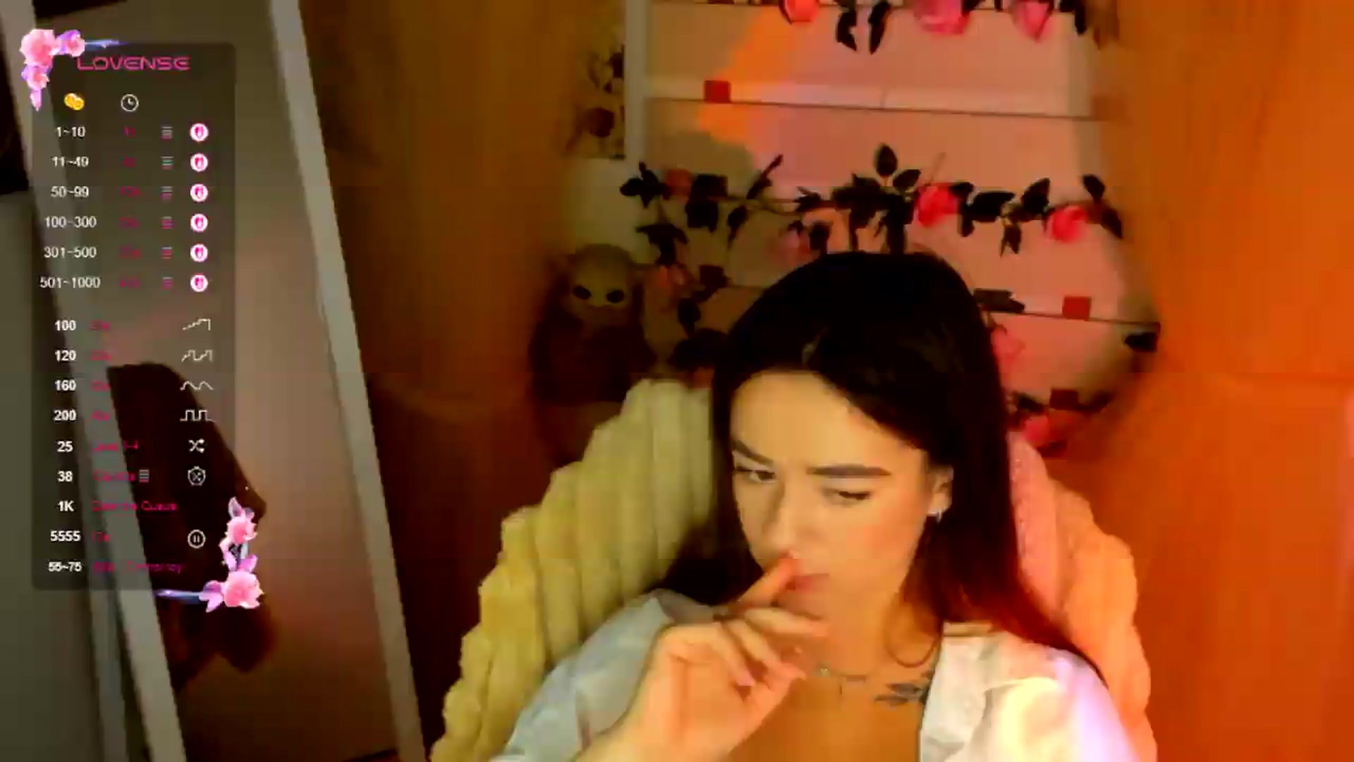 Gallery image thumbnail from KiraLove's myfreecams stream on, 07/24/2026, 09:46 image 6 of 20