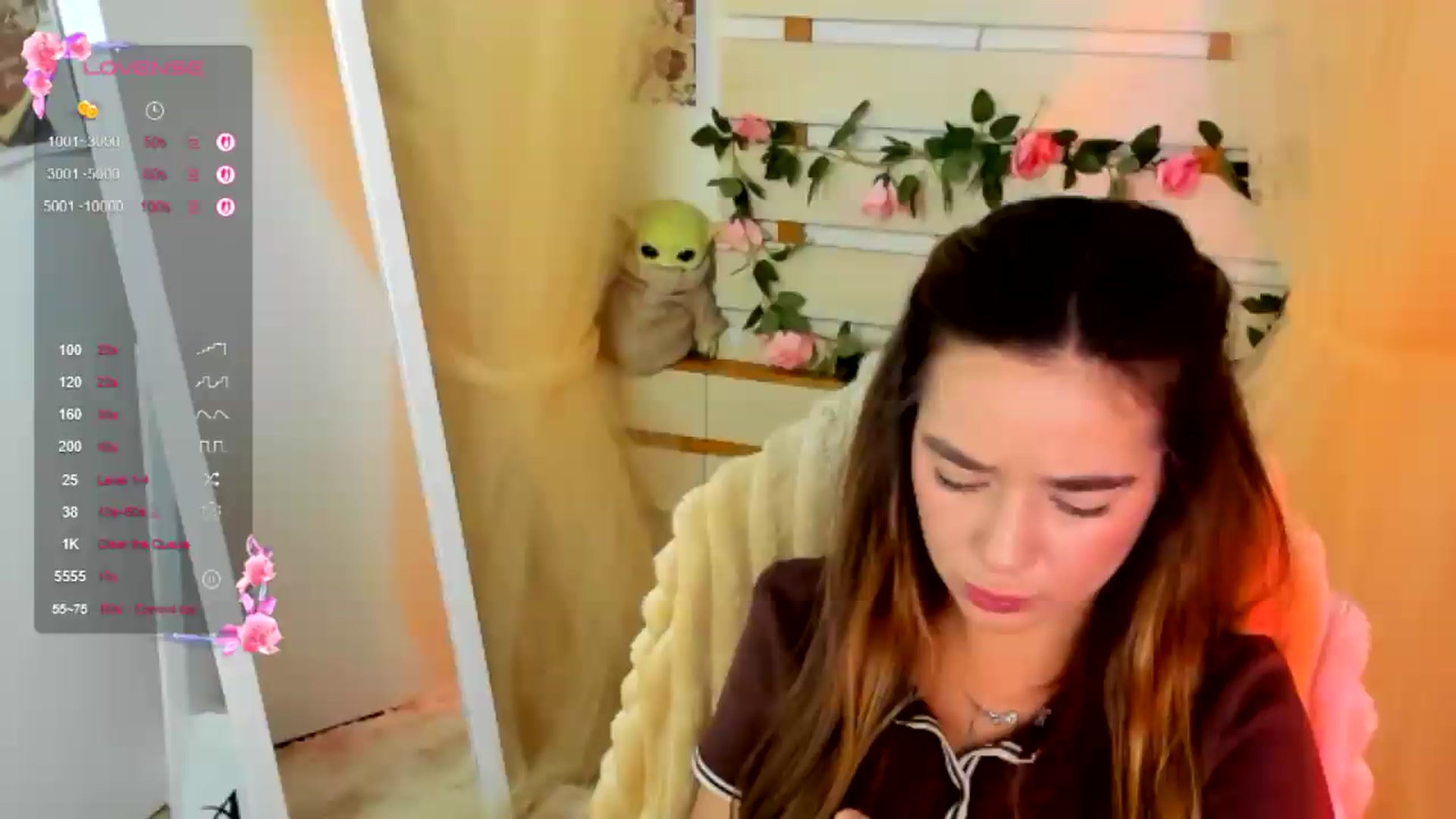 Gallery image thumbnail from KiraLove's myfreecams stream on, 07/27/2026, 11:04 image 10 of 20