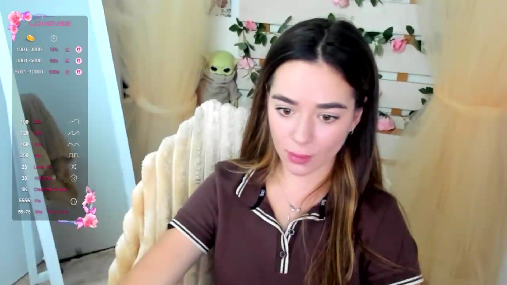 Gallery image thumbnail from KiraLove's myfreecams stream on, 08/06/2026, 12:35 image 5 of 20