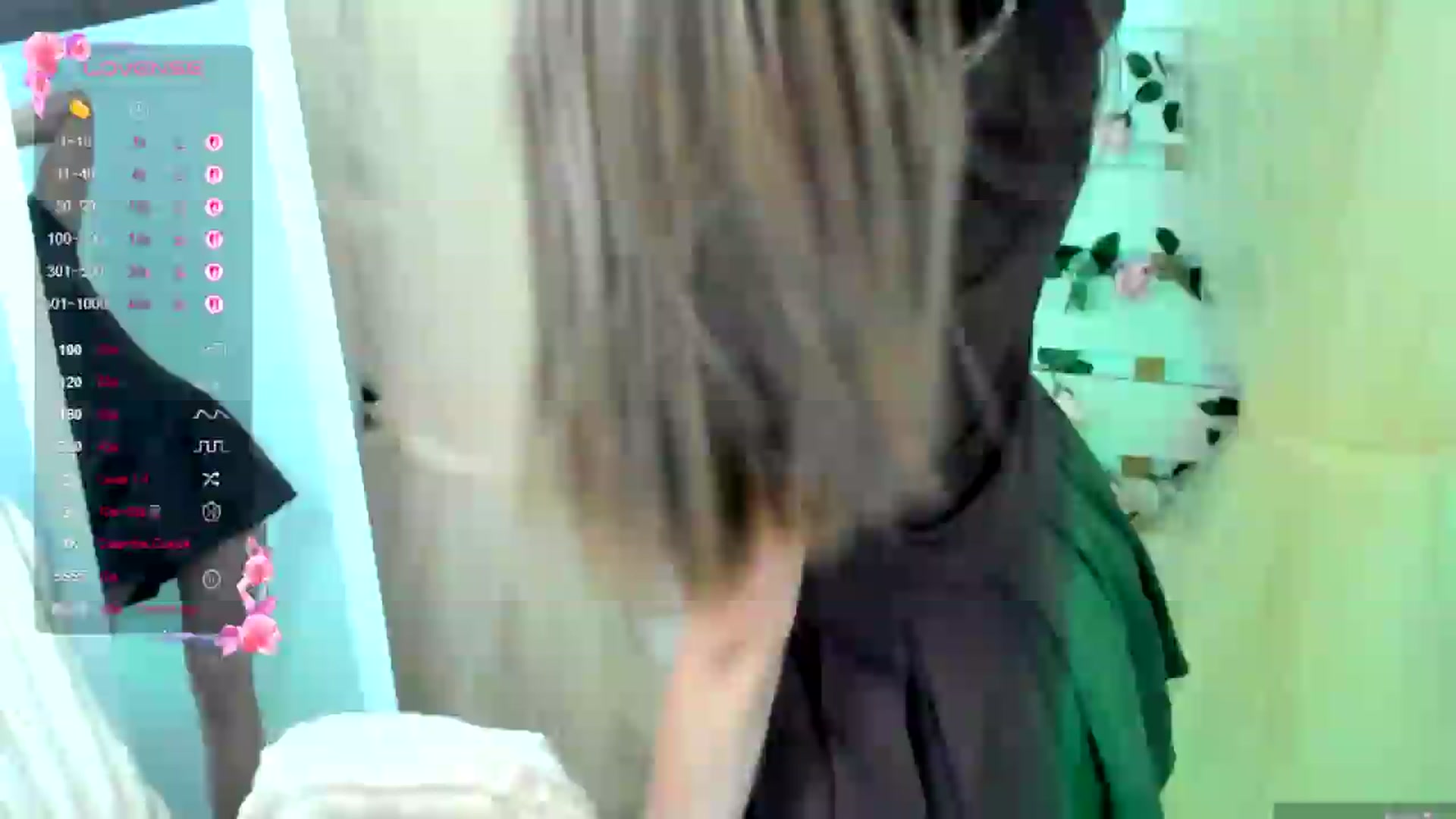 Gallery image thumbnail from KiraLove's myfreecams stream on, 08/06/2026, 17:43 image 7 of 20
