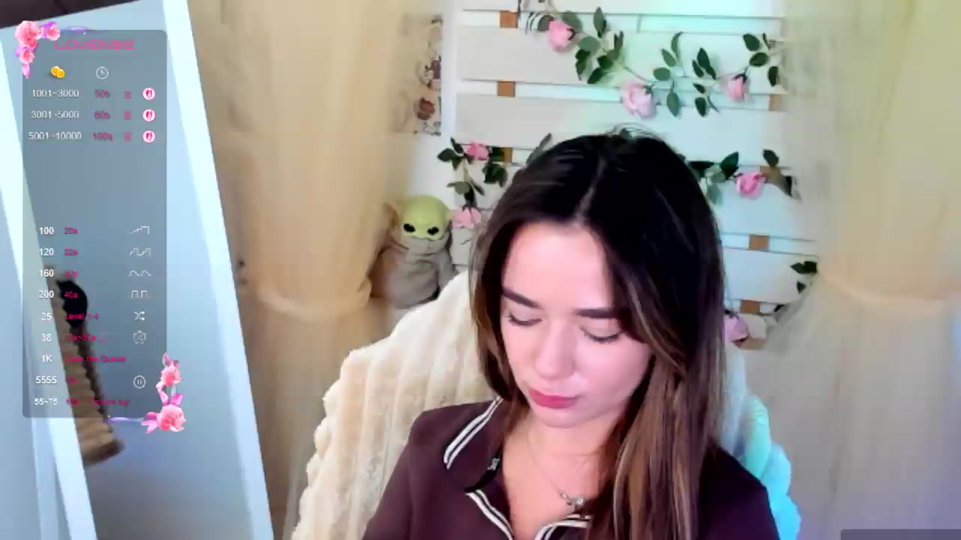 Gallery image thumbnail from KiraLove's myfreecams stream on, 08/06/2026, 17:43 image 18 of 20