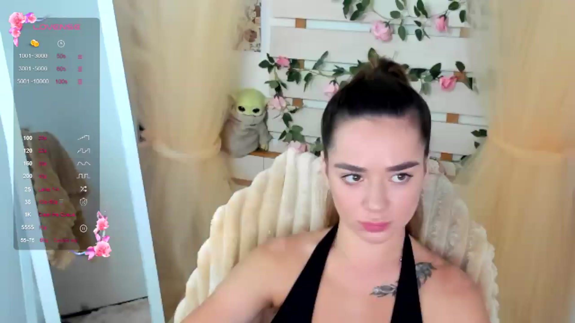 Gallery image thumbnail from KiraLove's myfreecams stream on, 08/07/2026, 13:06 image 2 of 20