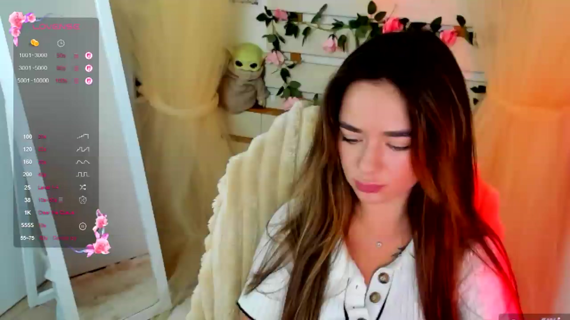 Gallery image thumbnail from KiraLove's myfreecams stream on, 08/08/2026, 11:09 image 1 of 20