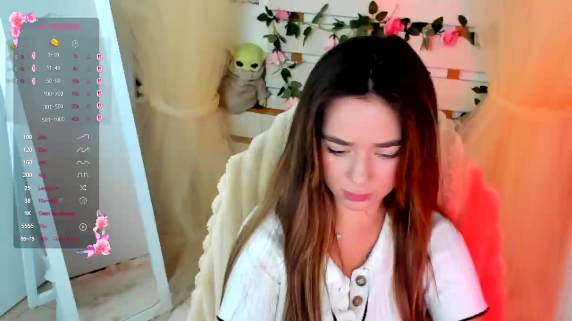 Gallery image thumbnail from KiraLove's myfreecams stream on, 08/08/2026, 11:09 image 15 of 20