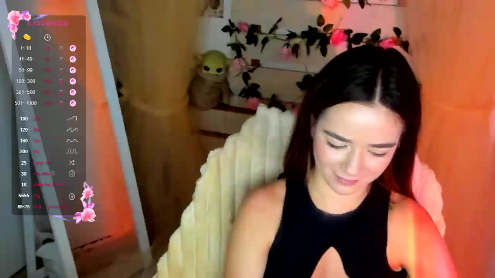 Gallery image thumbnail from KiraLove's myfreecams stream on, 08/10/2026, 11:15 image 7 of 20