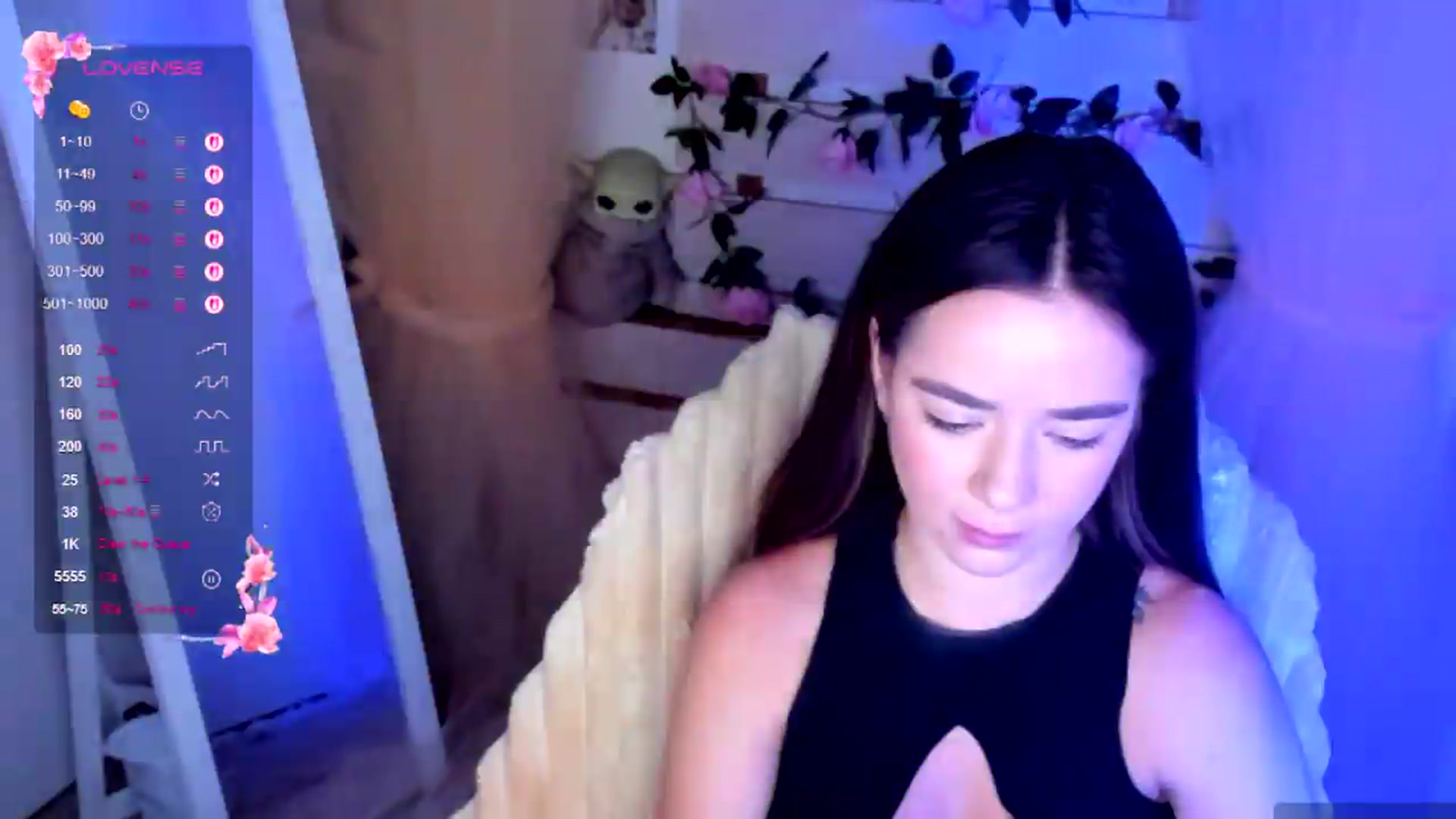 Gallery image thumbnail from KiraLove's myfreecams stream on, 08/10/2026, 11:15 image 11 of 20