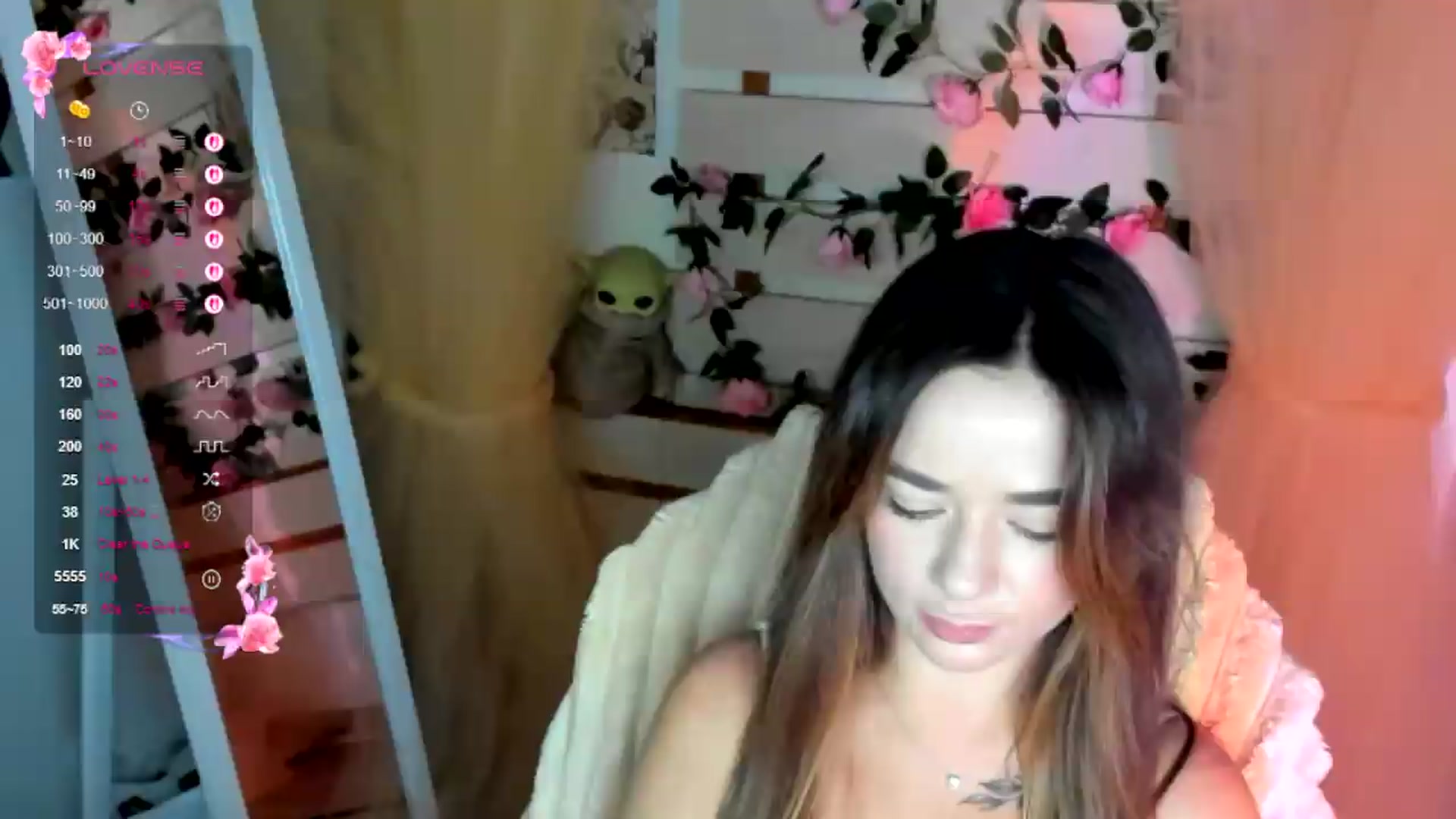 Gallery image thumbnail from KiraLove's myfreecams stream on, 08/11/2026, 09:39 image 6 of 20