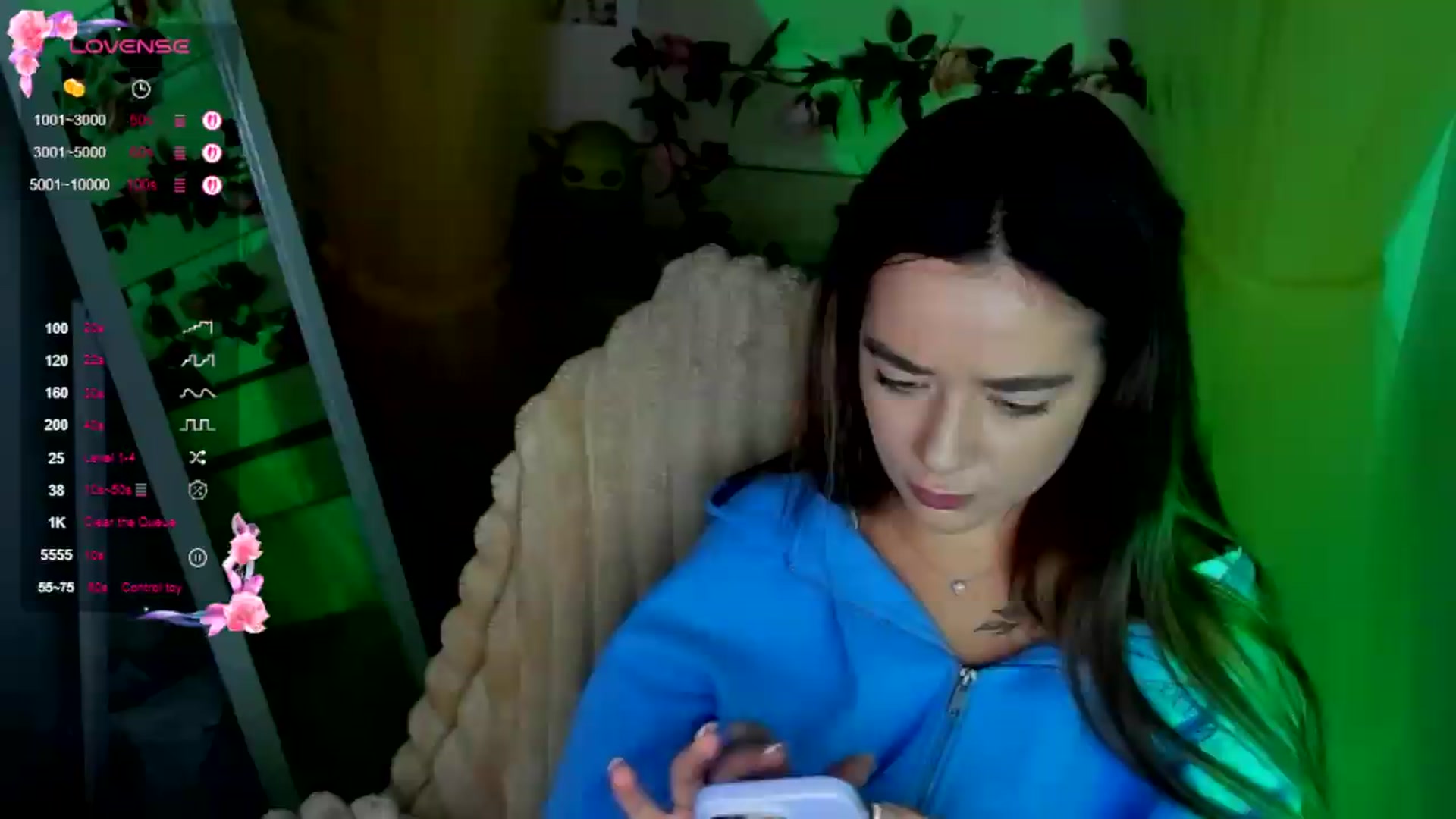 Gallery image thumbnail from KiraLove's myfreecams stream on, 09/06/2026, 11:41 image 16 of 20