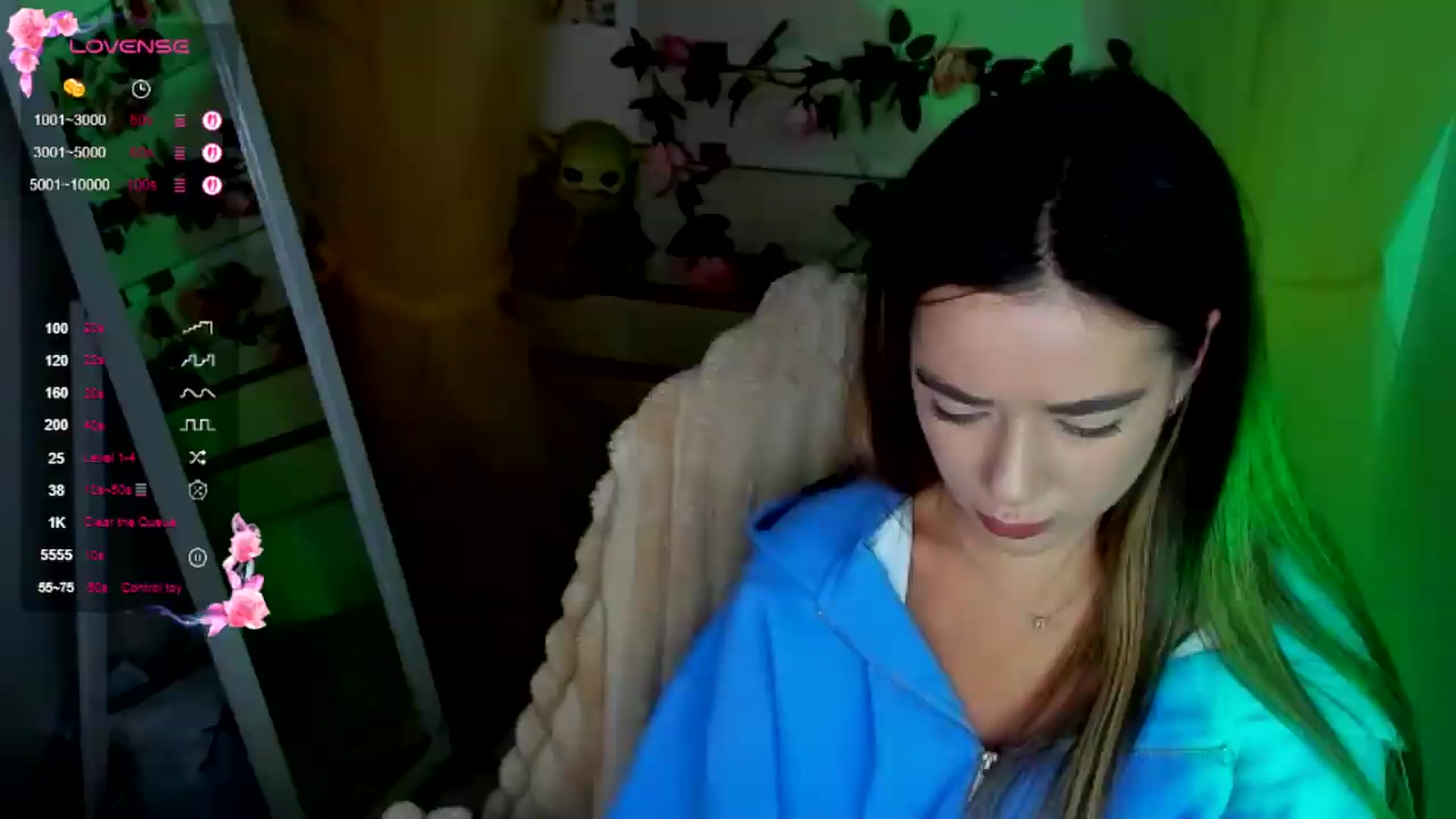 Gallery image thumbnail from KiraLove's myfreecams stream on, 09/06/2026, 11:41 image 3 of 20