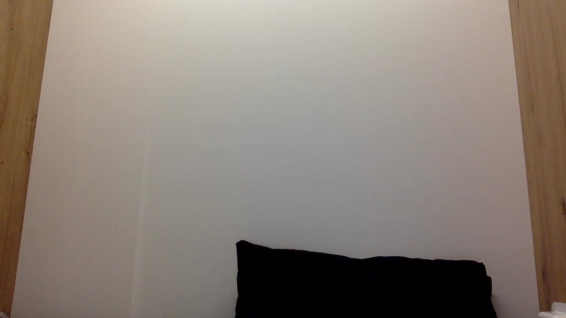 Gallery image thumbnail from KiraLovensee's myfreecams stream on, 11/01/2023, 11:50 image 20 of 20