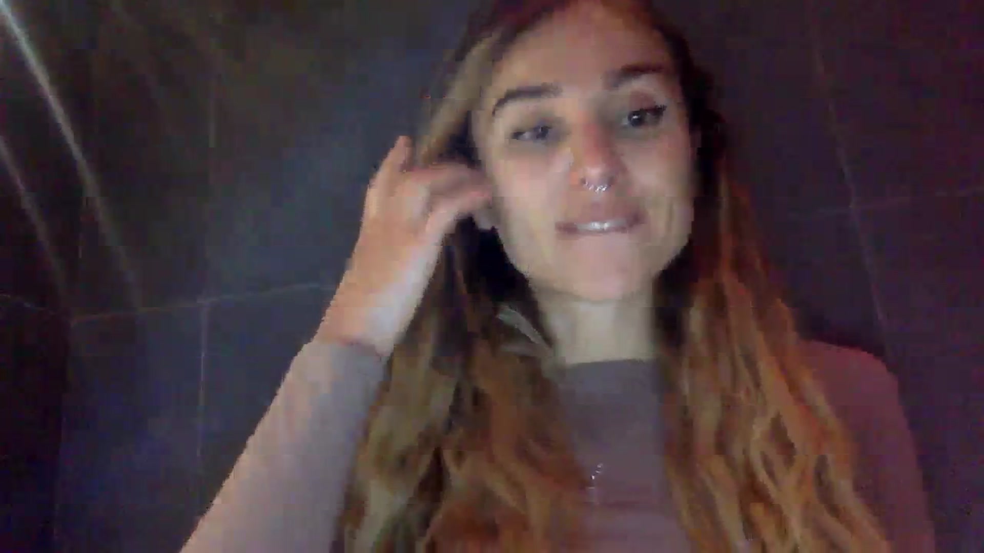 Gallery image thumbnail from KiraLovensee's myfreecams stream on, 11/03/2023, 08:00 image 11 of 20