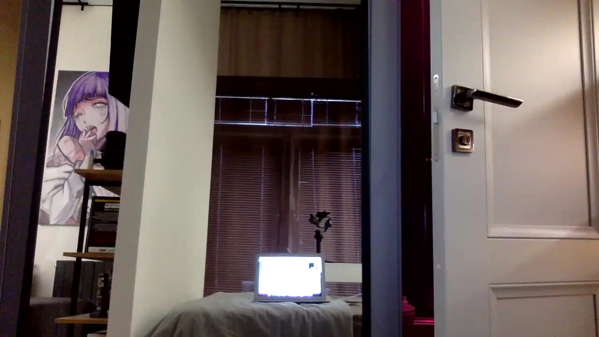 Gallery image thumbnail from KiraLovensee's myfreecams stream on, 11/03/2023, 11:27 image 3 of 20