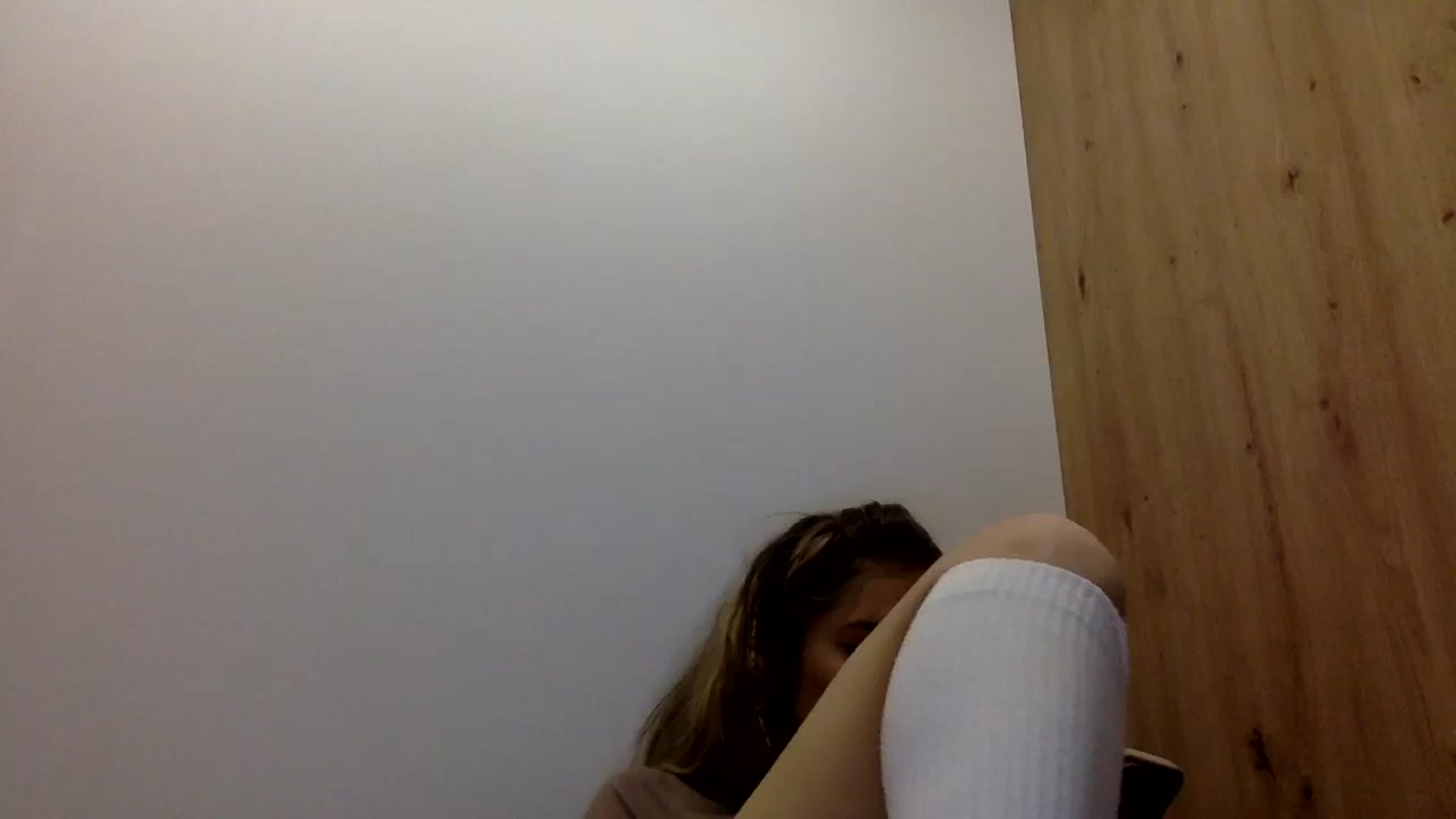Gallery image thumbnail from KiraLovensee's myfreecams stream on, 11/03/2023, 13:57 image 5 of 20