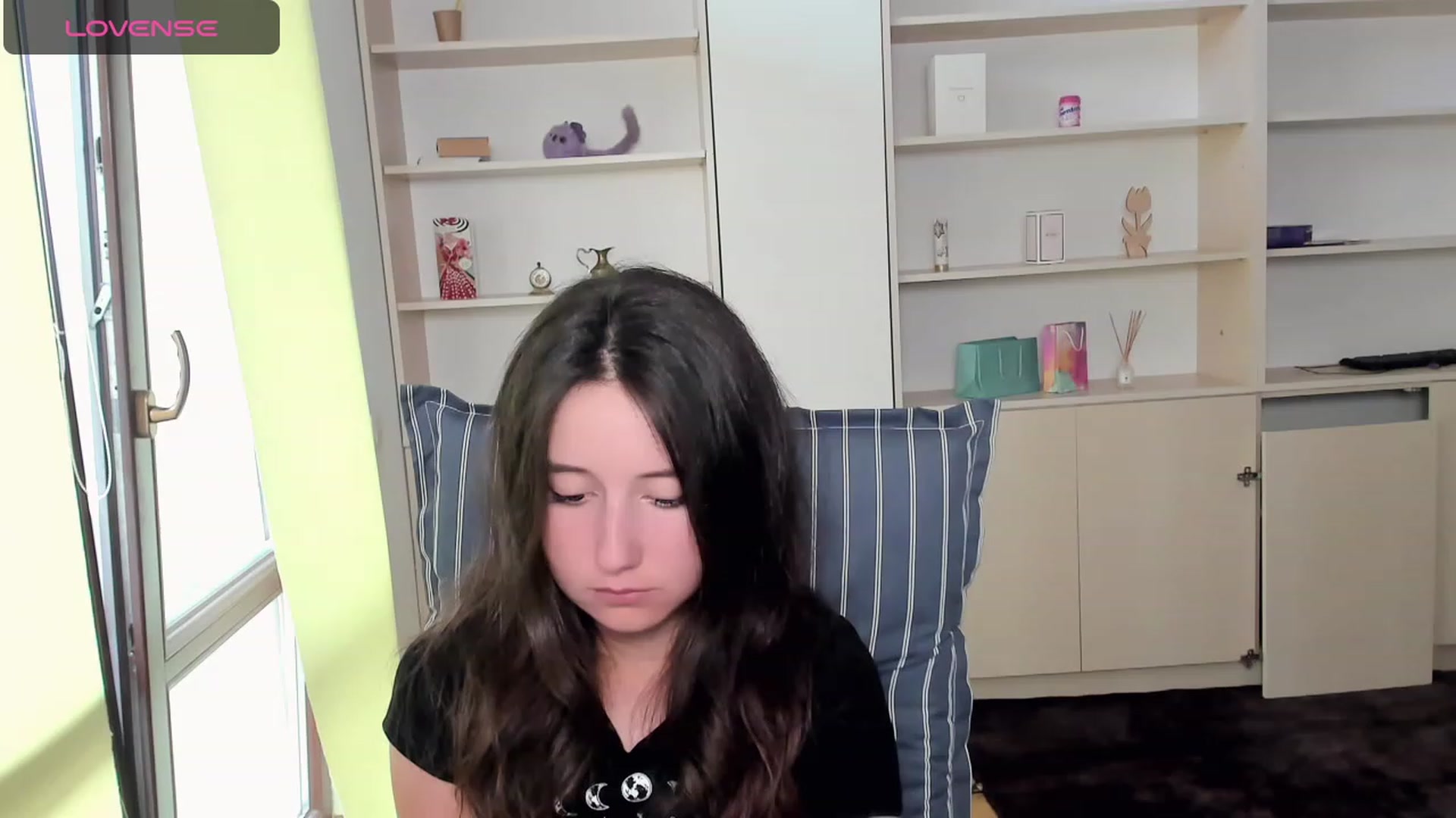 Gallery image thumbnail from KiraSupreme's myfreecams stream on, 09/17/2023, 15:06 image 17 of 20