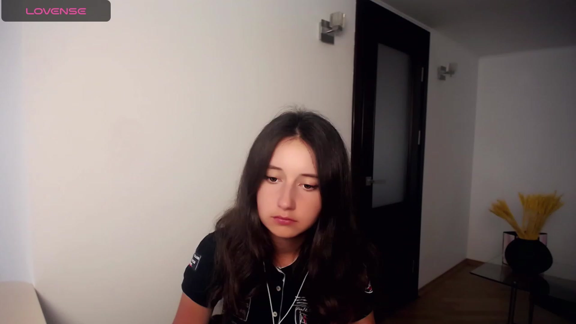 Gallery image thumbnail from KiraSupreme's myfreecams stream on, 09/18/2023, 13:52 image 13 of 20