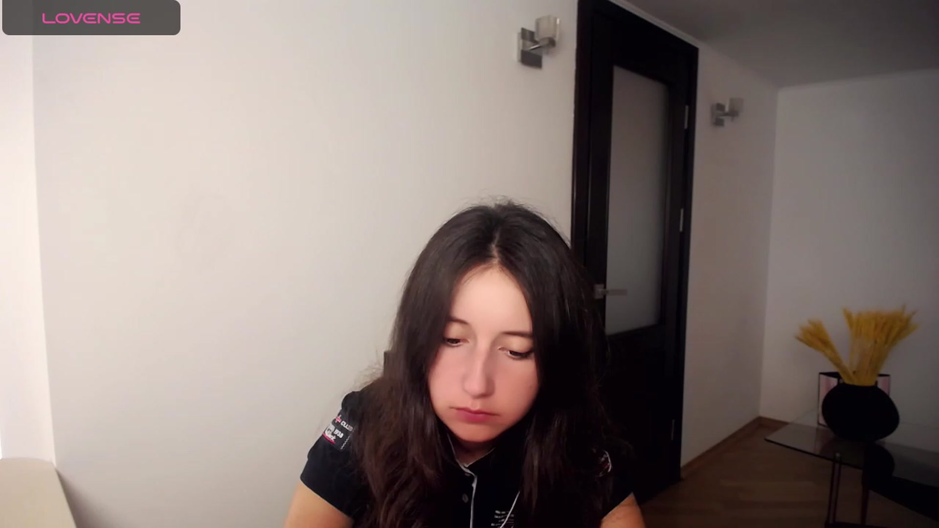 Gallery image thumbnail from KiraSupreme's myfreecams stream on, 09/18/2023, 15:01 image 18 of 20