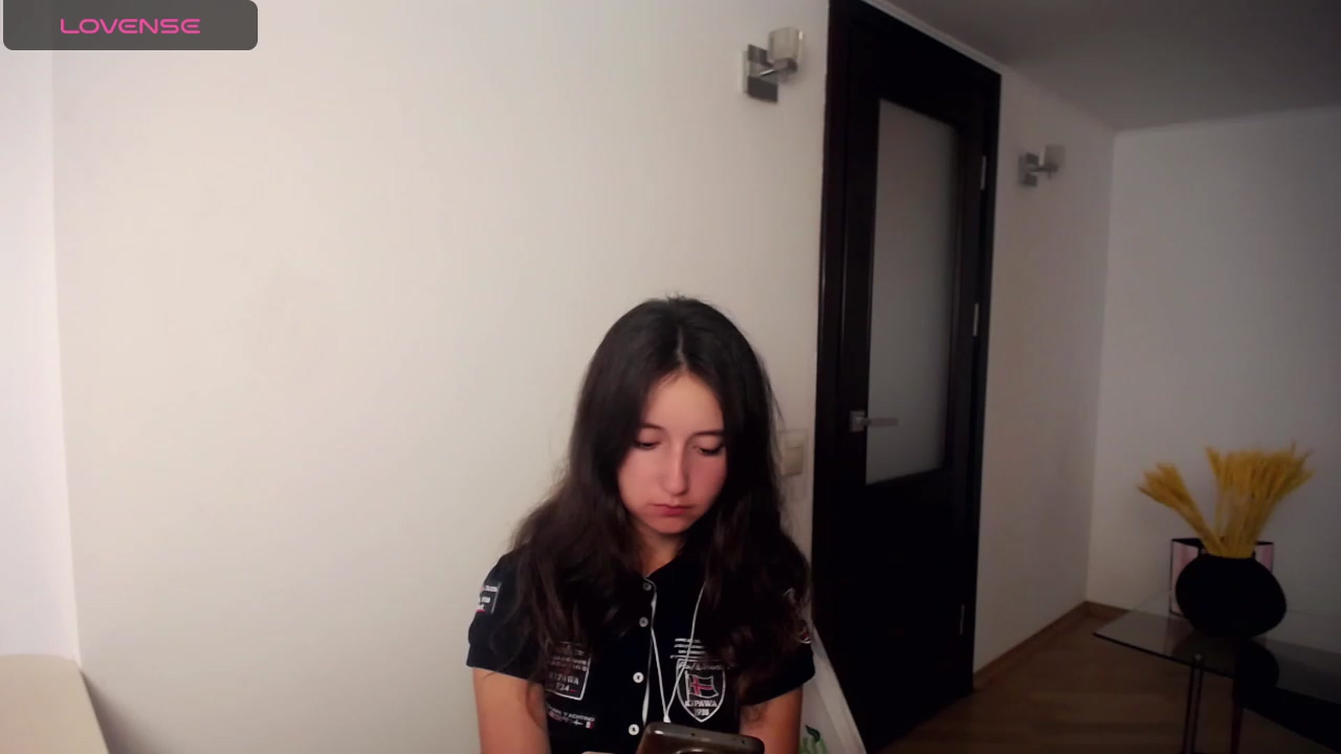 Gallery image thumbnail from KiraSupreme's myfreecams stream on, 09/18/2023, 15:01 image 3 of 20