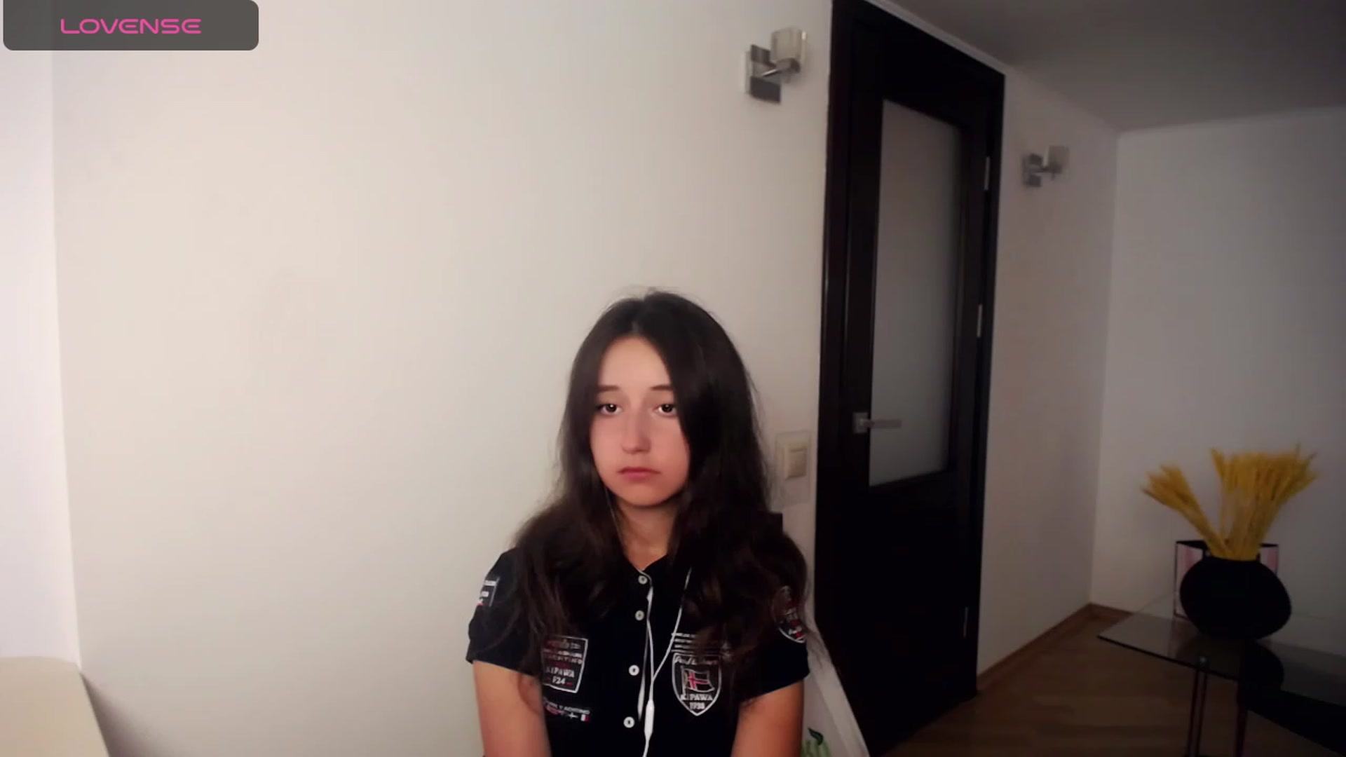 Gallery image thumbnail from KiraSupreme's myfreecams stream on, 09/18/2023, 15:01 image 4 of 20
