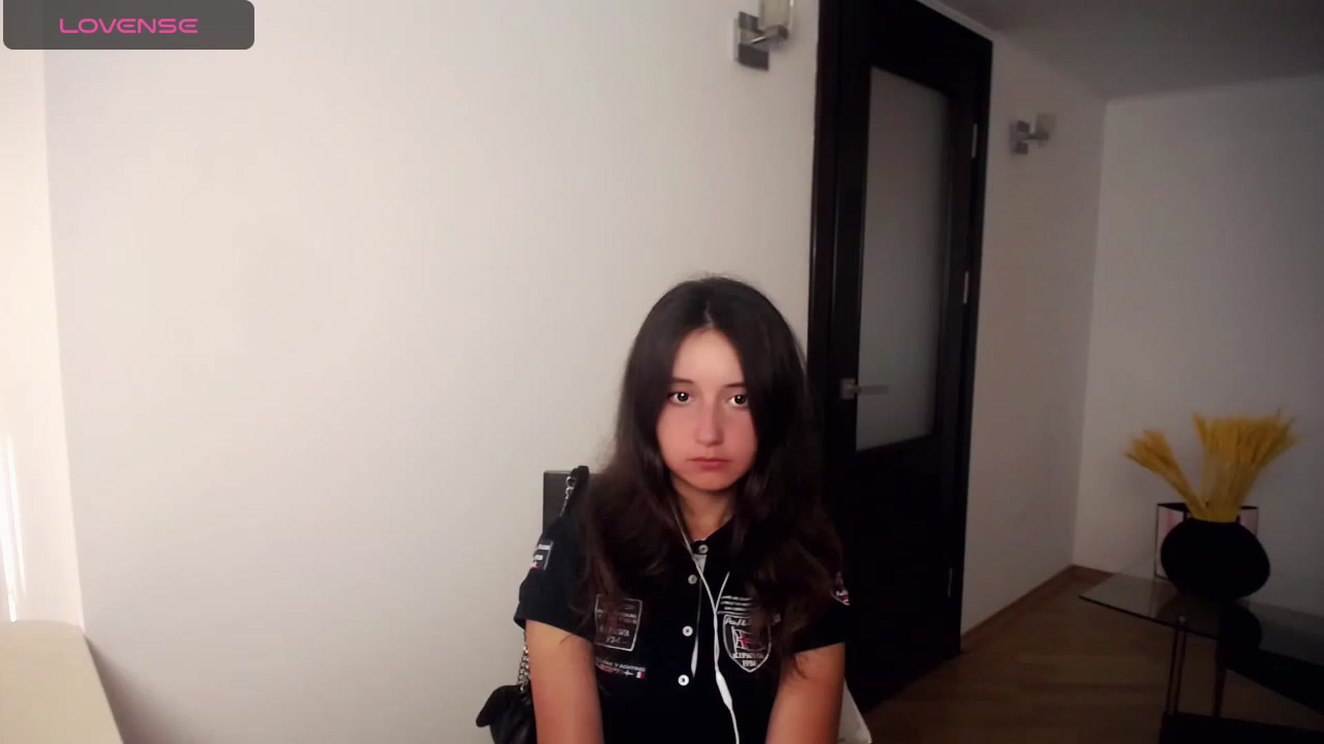 Gallery image thumbnail from KiraSupreme's myfreecams stream on, 09/18/2023, 15:34 image 13 of 20