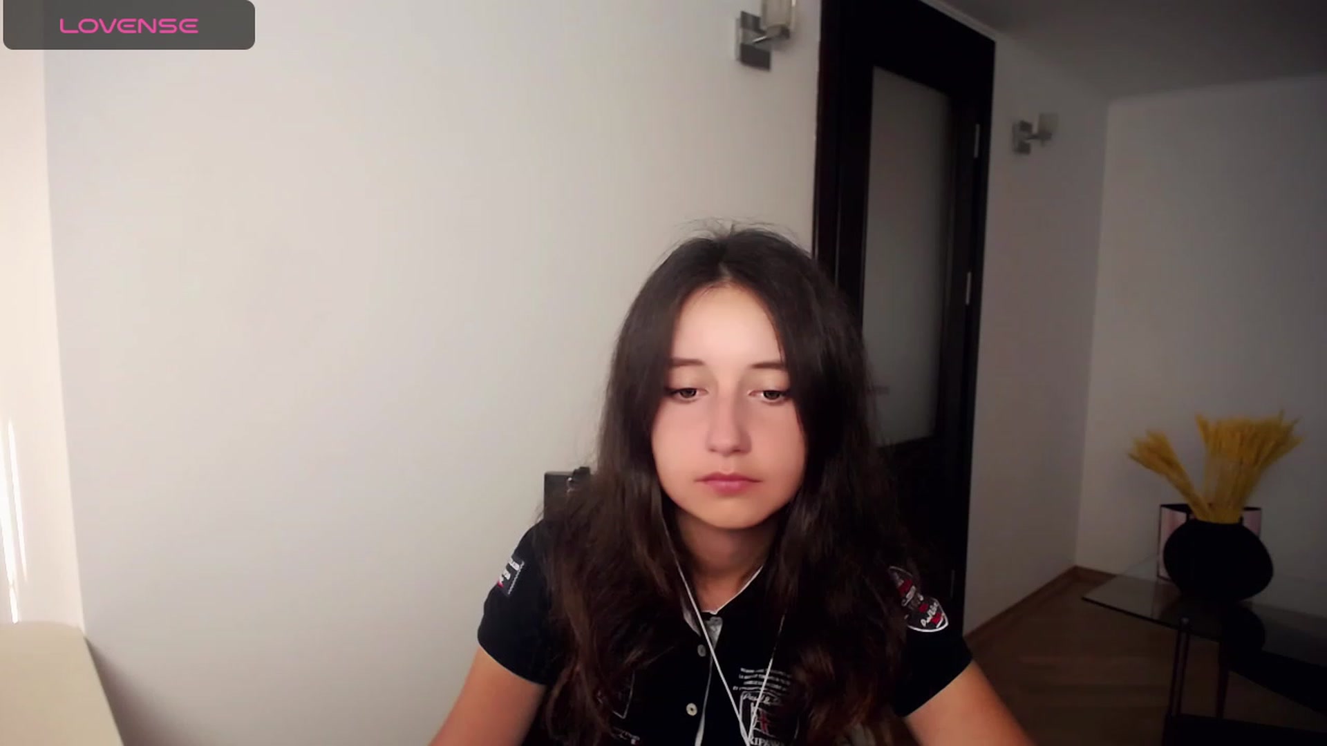 Gallery image thumbnail from KiraSupreme's myfreecams stream on, 09/18/2023, 15:34 image 18 of 20