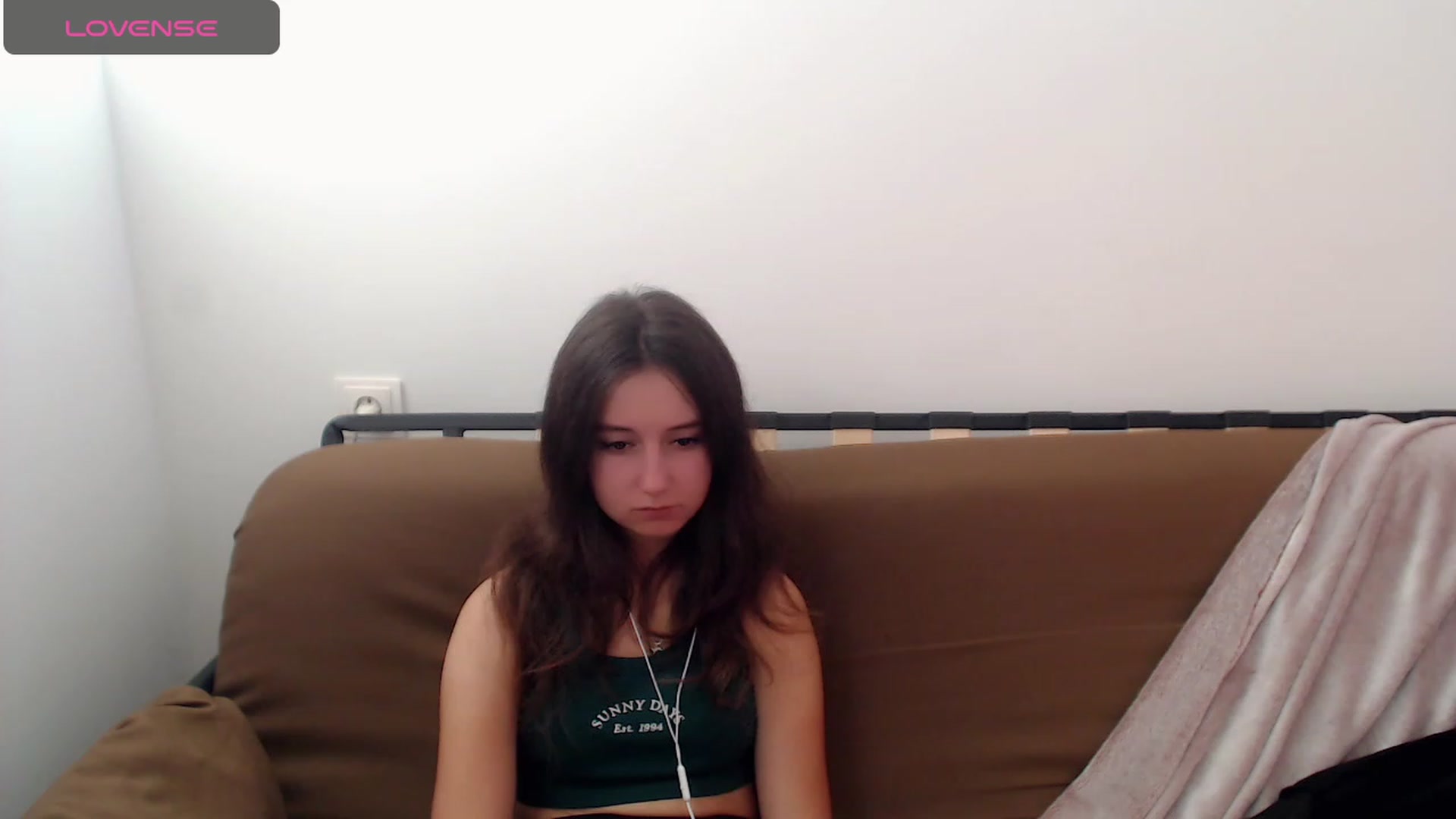 Gallery image thumbnail from KiraSupreme's myfreecams stream on, 10/16/2023, 14:29 image 6 of 20