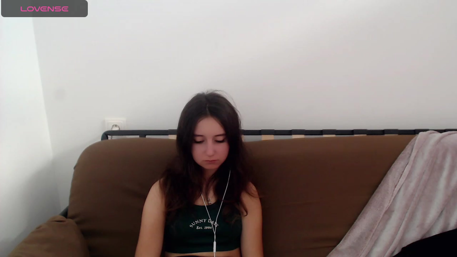 Gallery image thumbnail from KiraSupreme's myfreecams stream on, 10/16/2023, 14:29 image 12 of 20