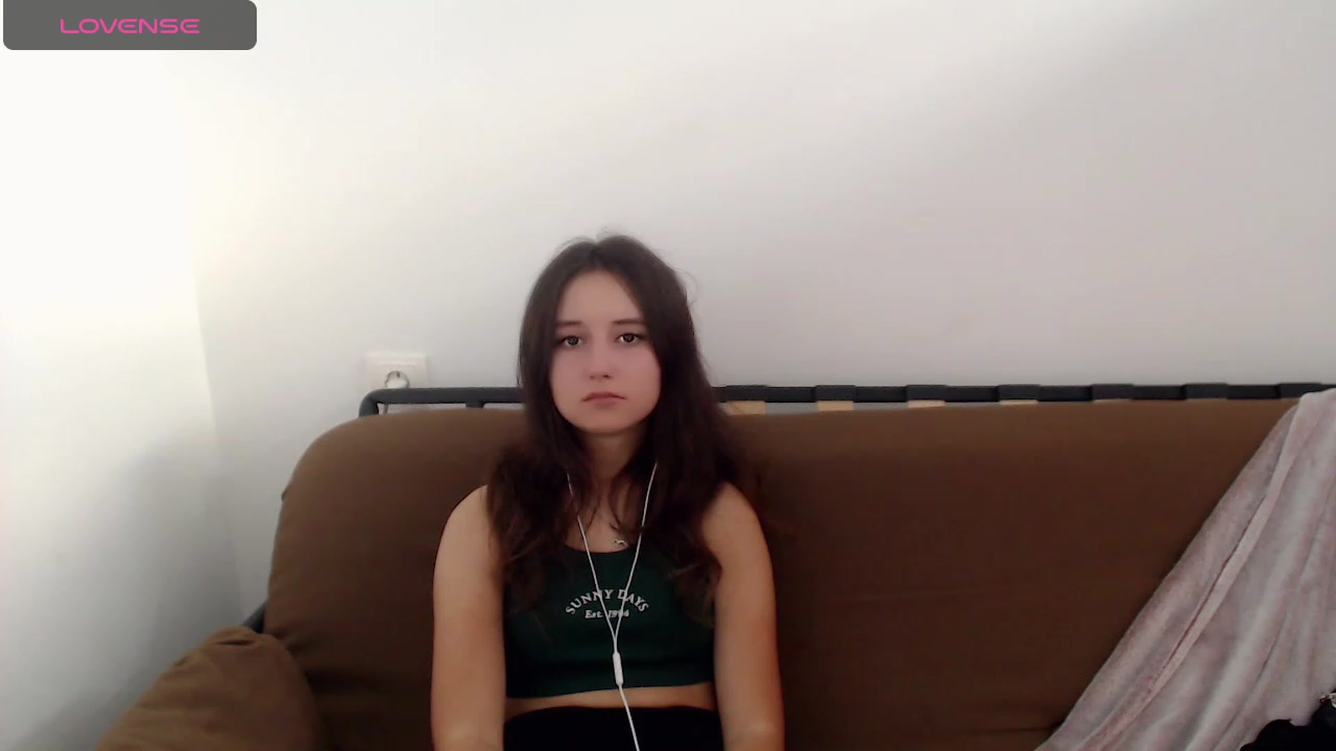 Gallery image thumbnail from KiraSupreme's myfreecams stream on, 10/16/2023, 14:51 image 13 of 20