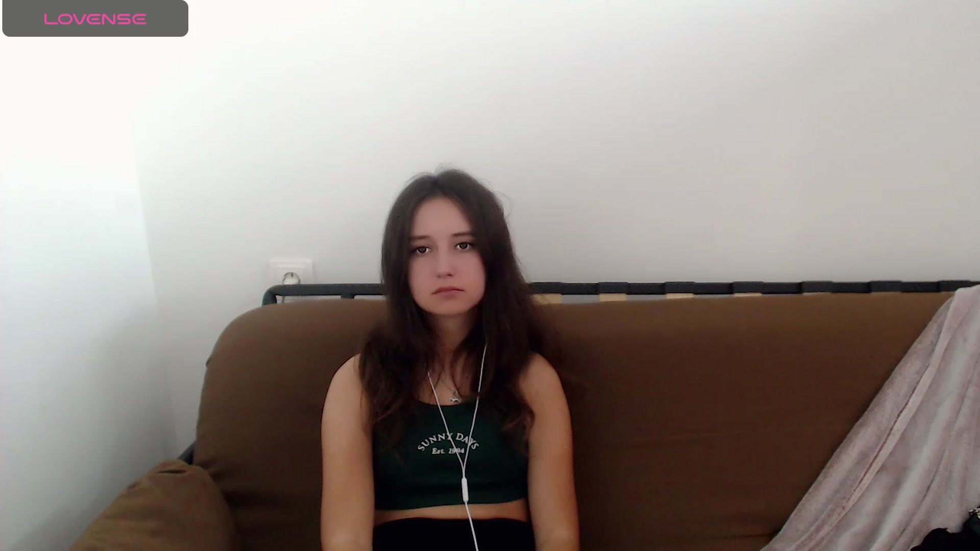 Gallery image thumbnail from KiraSupreme's myfreecams stream on, 10/16/2023, 14:51 image 6 of 20