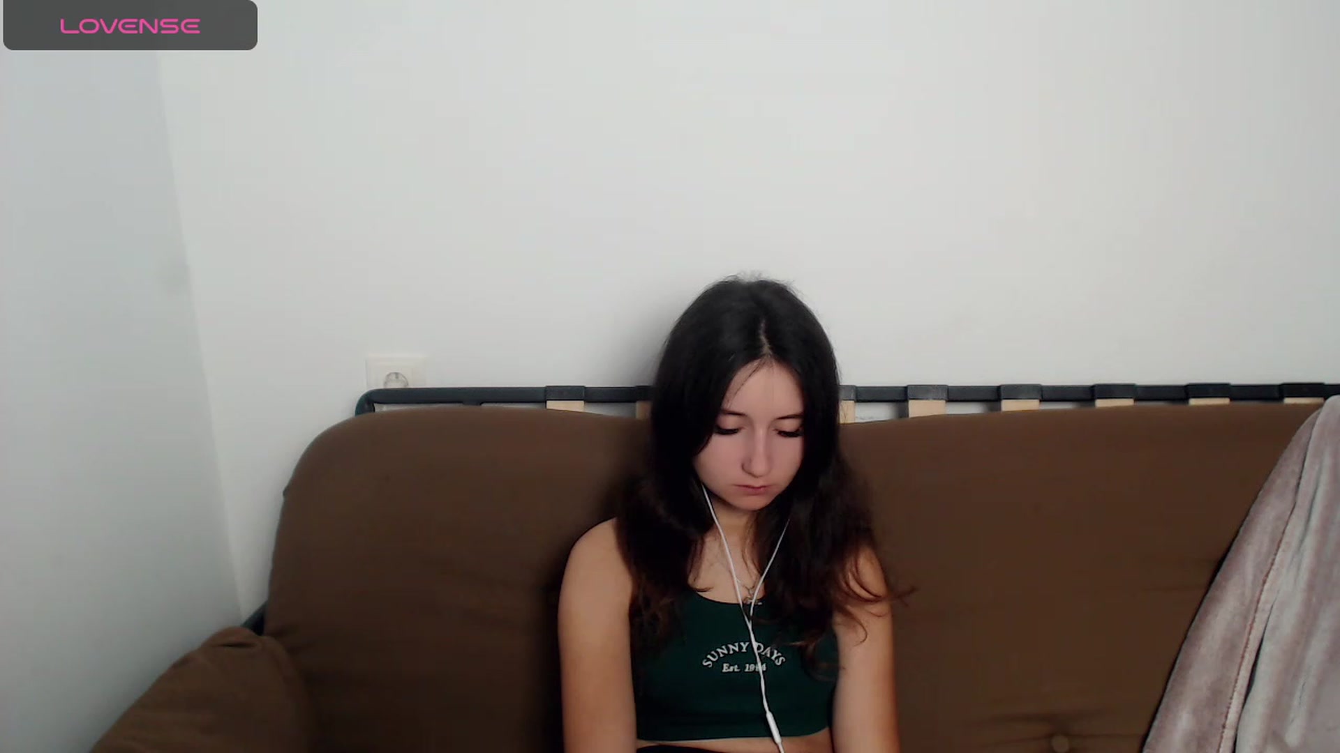 Gallery image thumbnail from KiraSupreme's myfreecams stream on, 10/16/2023, 15:45 image 20 of 20