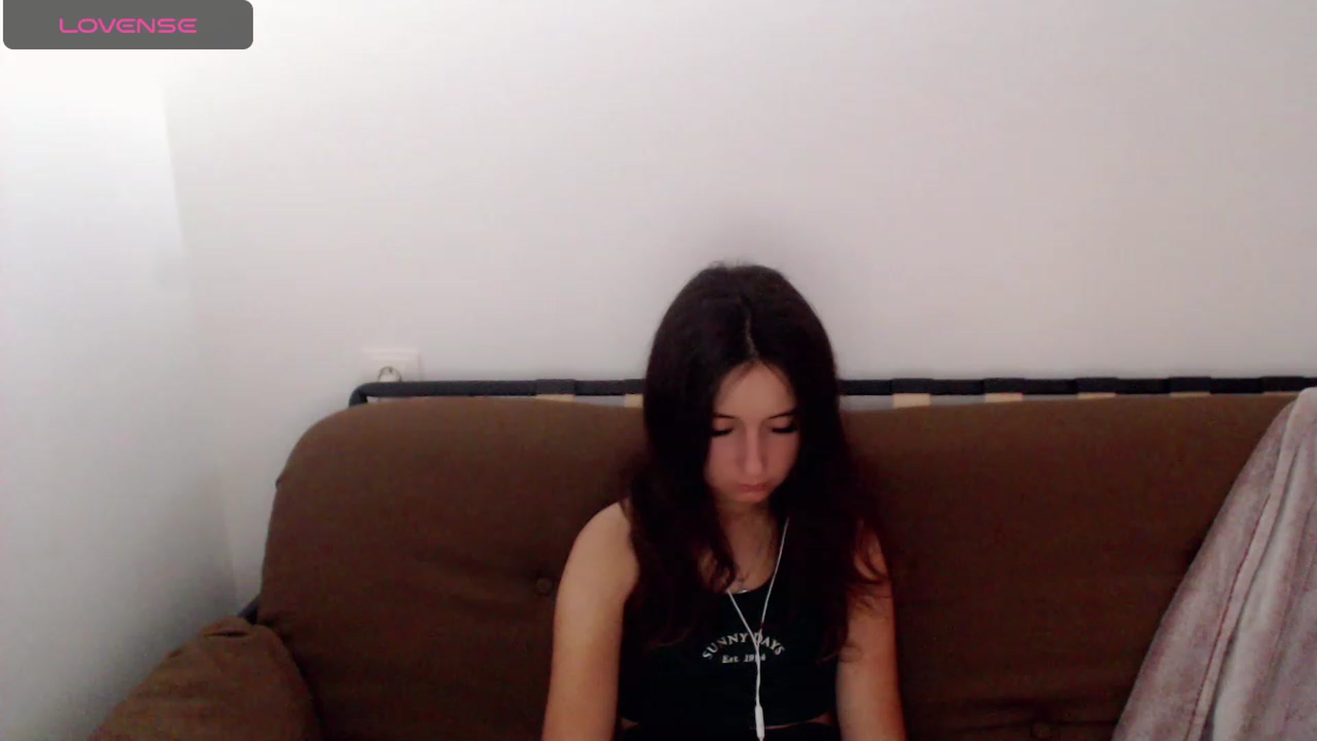 Gallery image thumbnail from KiraSupreme's myfreecams stream on, 10/16/2023, 15:45 image 16 of 20