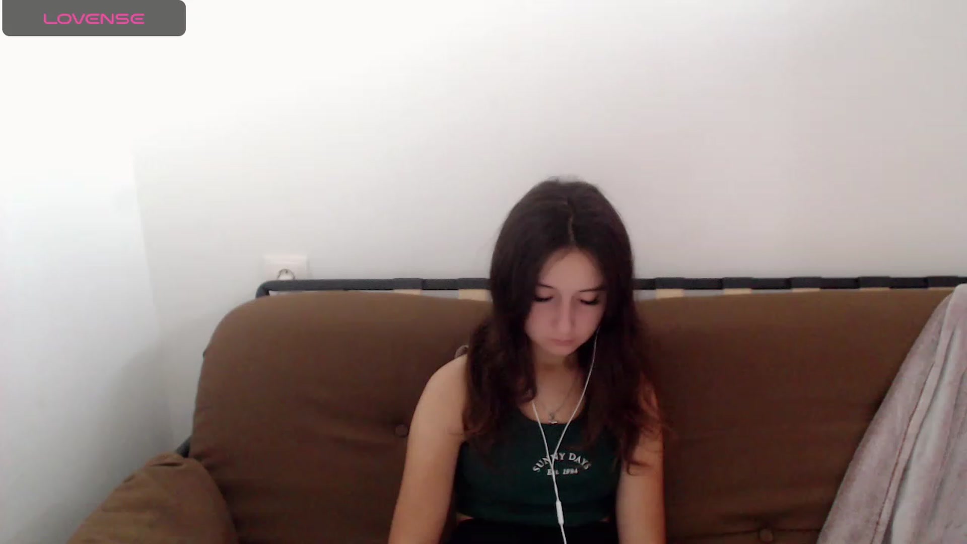 Gallery image thumbnail from KiraSupreme's myfreecams stream on, 10/16/2023, 15:45 image 5 of 20