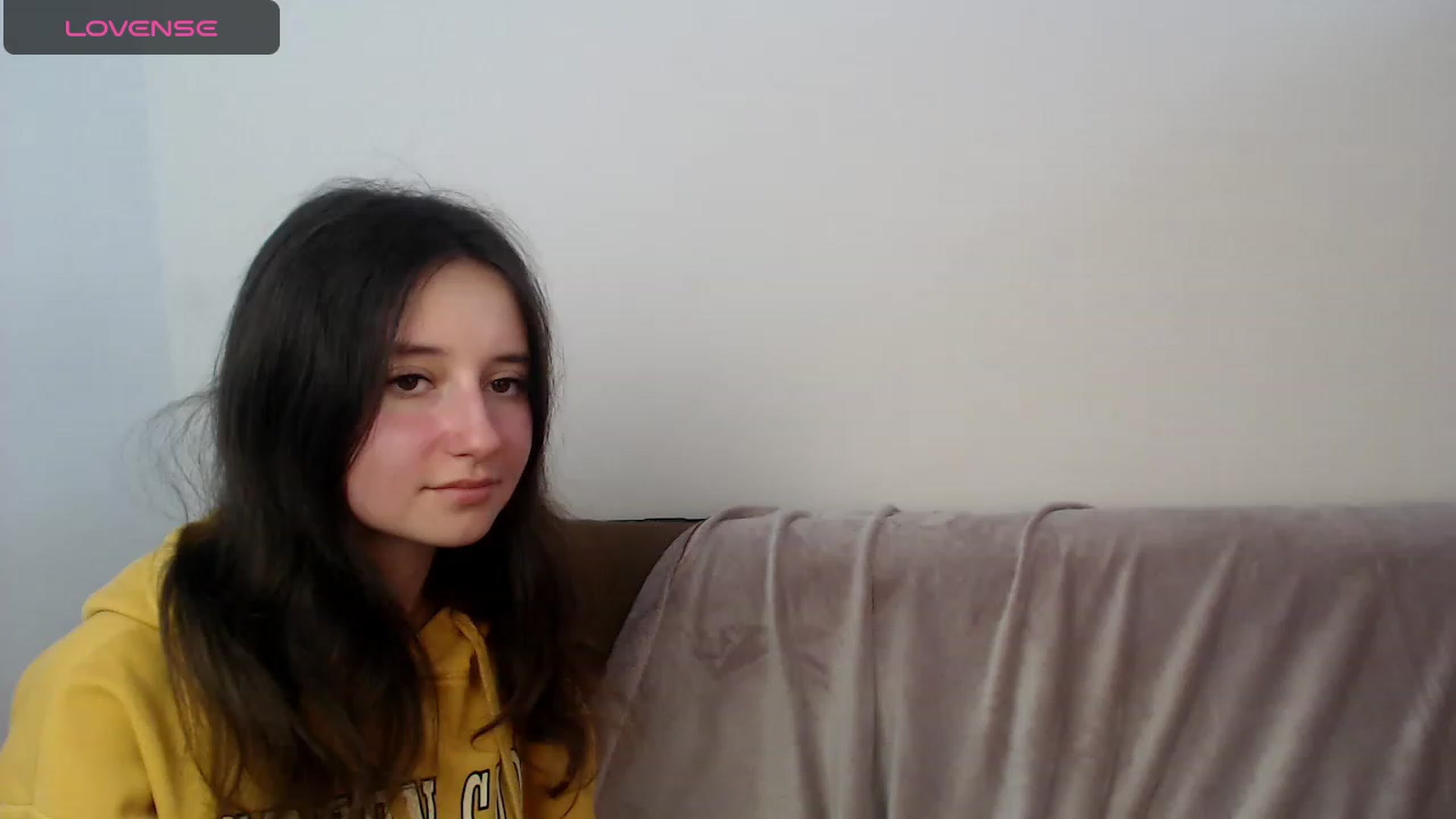 Gallery image thumbnail from KiraSupreme's myfreecams stream on, 10/17/2023, 13:38 image 5 of 20