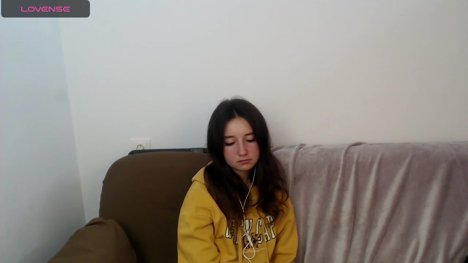 Gallery image thumbnail from KiraSupreme's myfreecams stream on, 10/17/2023, 13:38 image 20 of 20