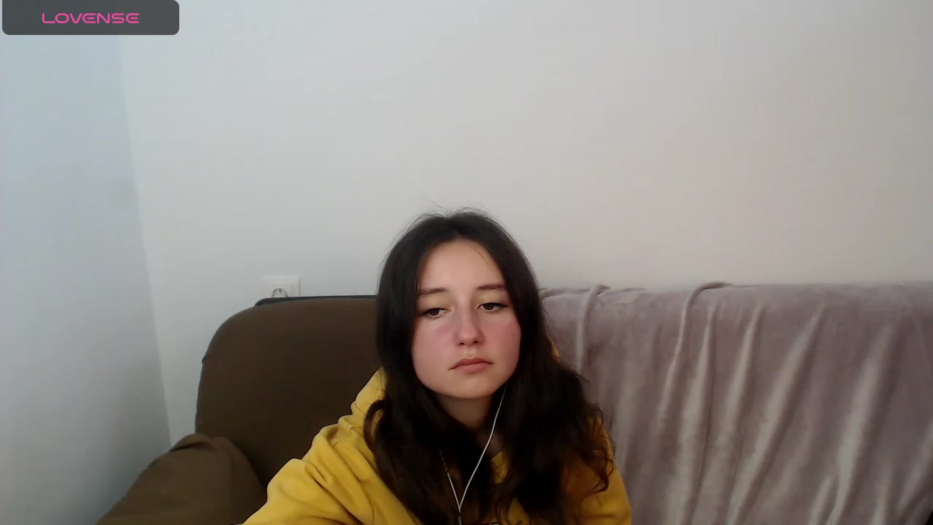Gallery image thumbnail from KiraSupreme's myfreecams stream on, 10/17/2023, 13:38 image 11 of 20