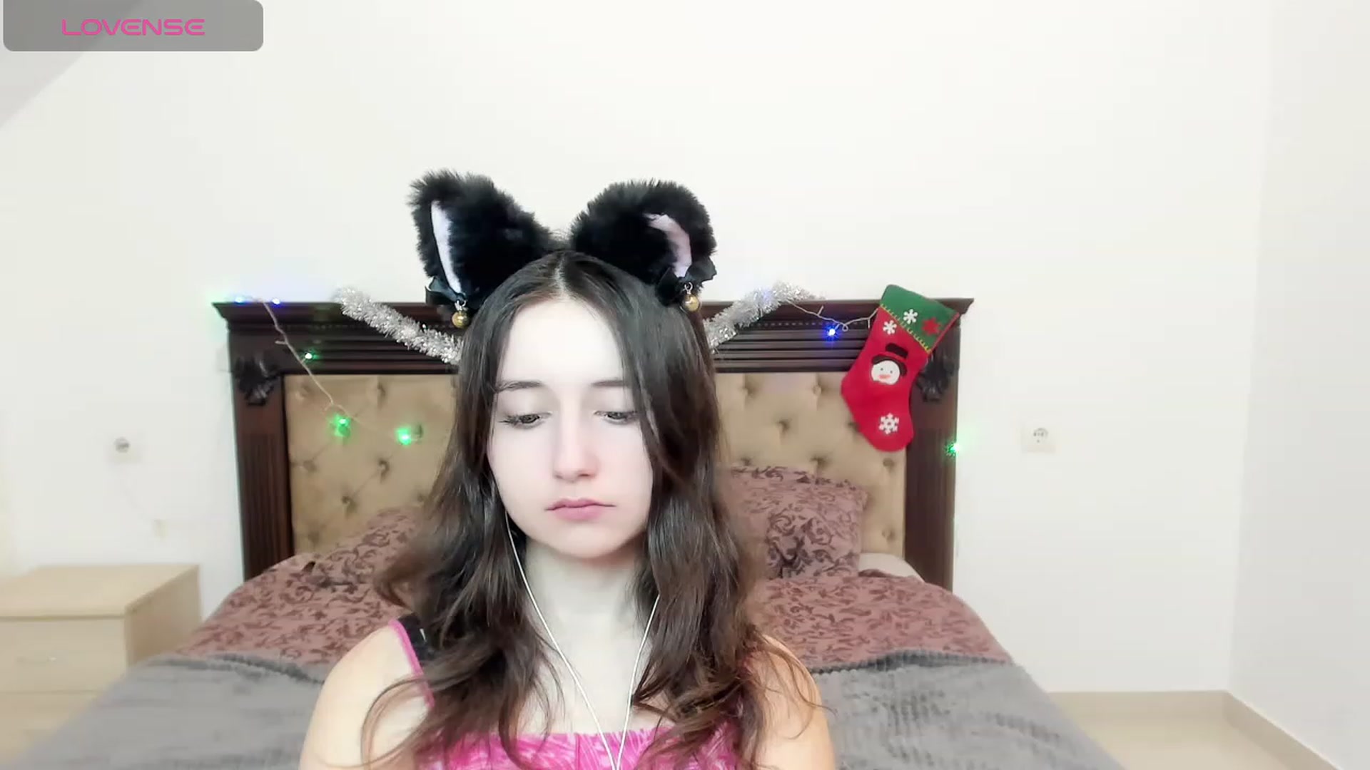 Gallery image thumbnail from KiraSupreme's myfreecams stream on, 12/25/2023, 18:45 image 8 of 20