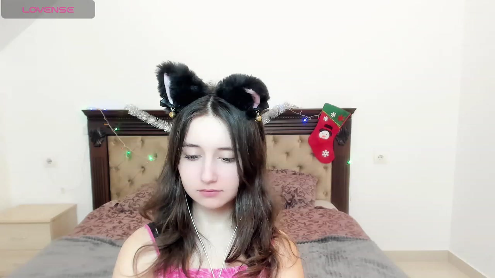 Gallery image thumbnail from KiraSupreme's myfreecams stream on, 12/25/2023, 18:45 image 9 of 20