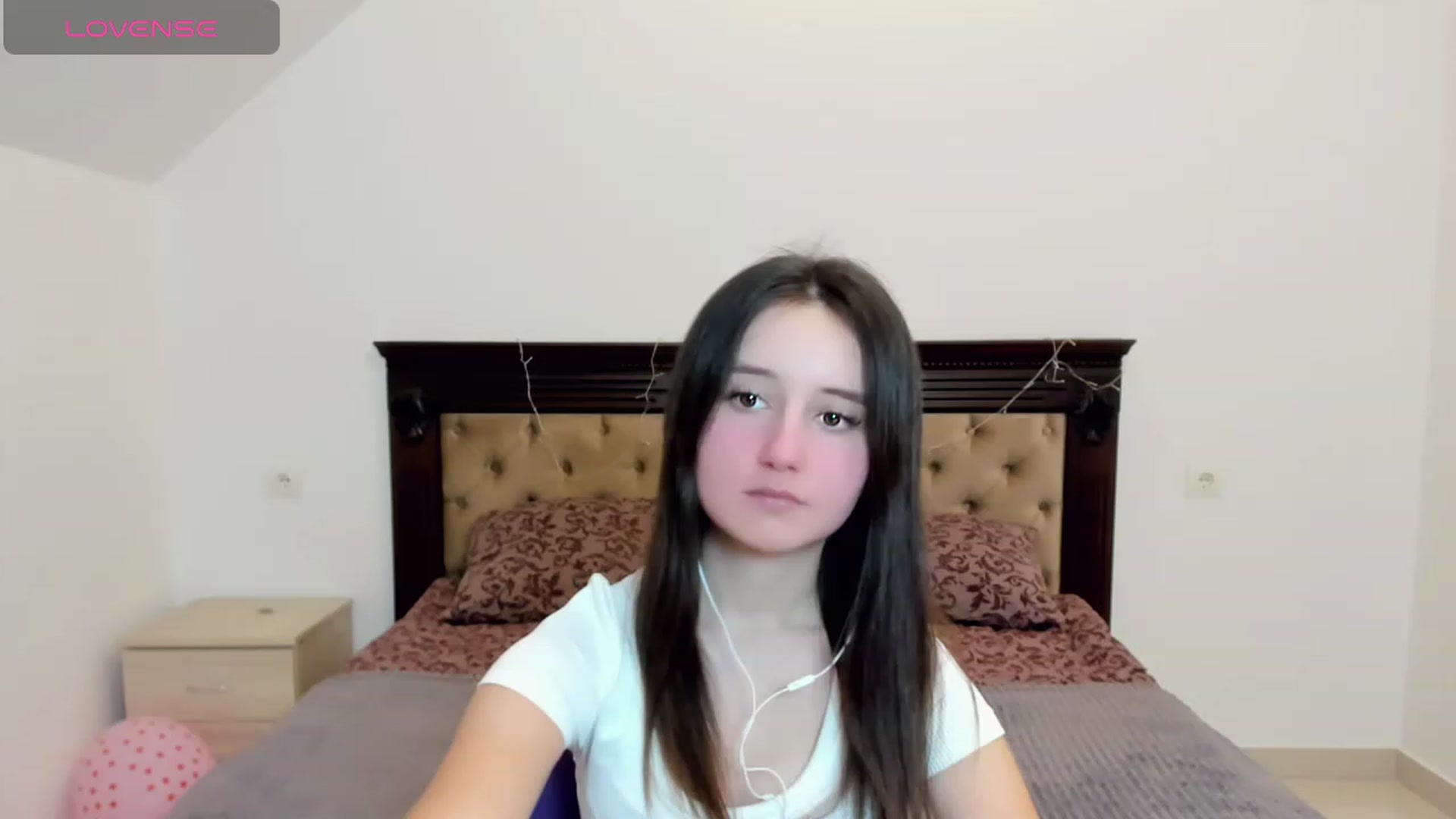 Gallery image thumbnail from KiraSupreme's myfreecams stream on, 03/01/2024, 14:33 image 11 of 20