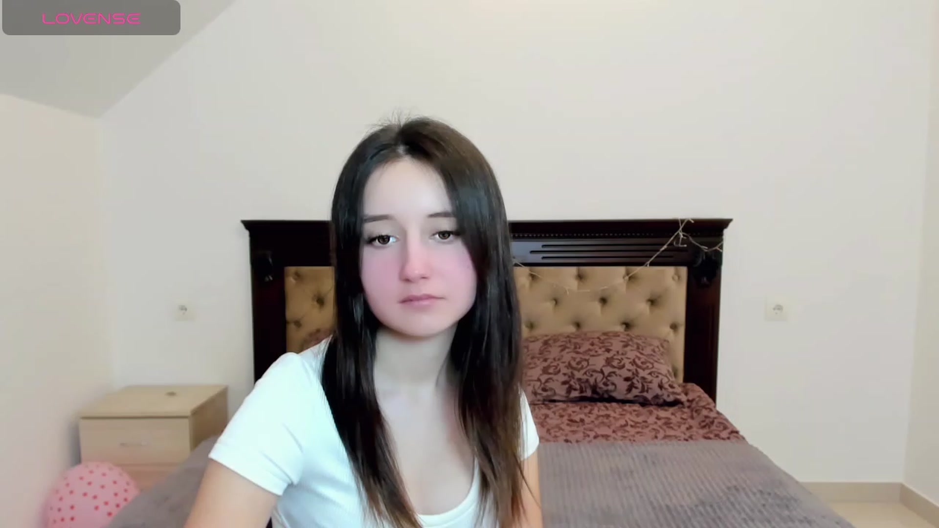 Gallery image thumbnail from KiraSupreme's myfreecams stream on, 03/01/2024, 14:33 image 8 of 20