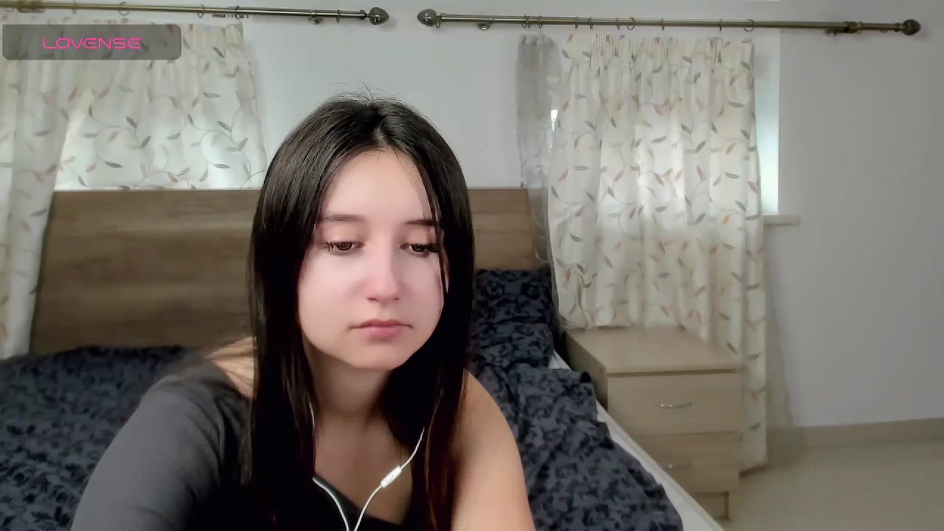 Gallery image thumbnail from KiraSupreme's myfreecams stream on, 03/04/2024, 11:01 image 16 of 20