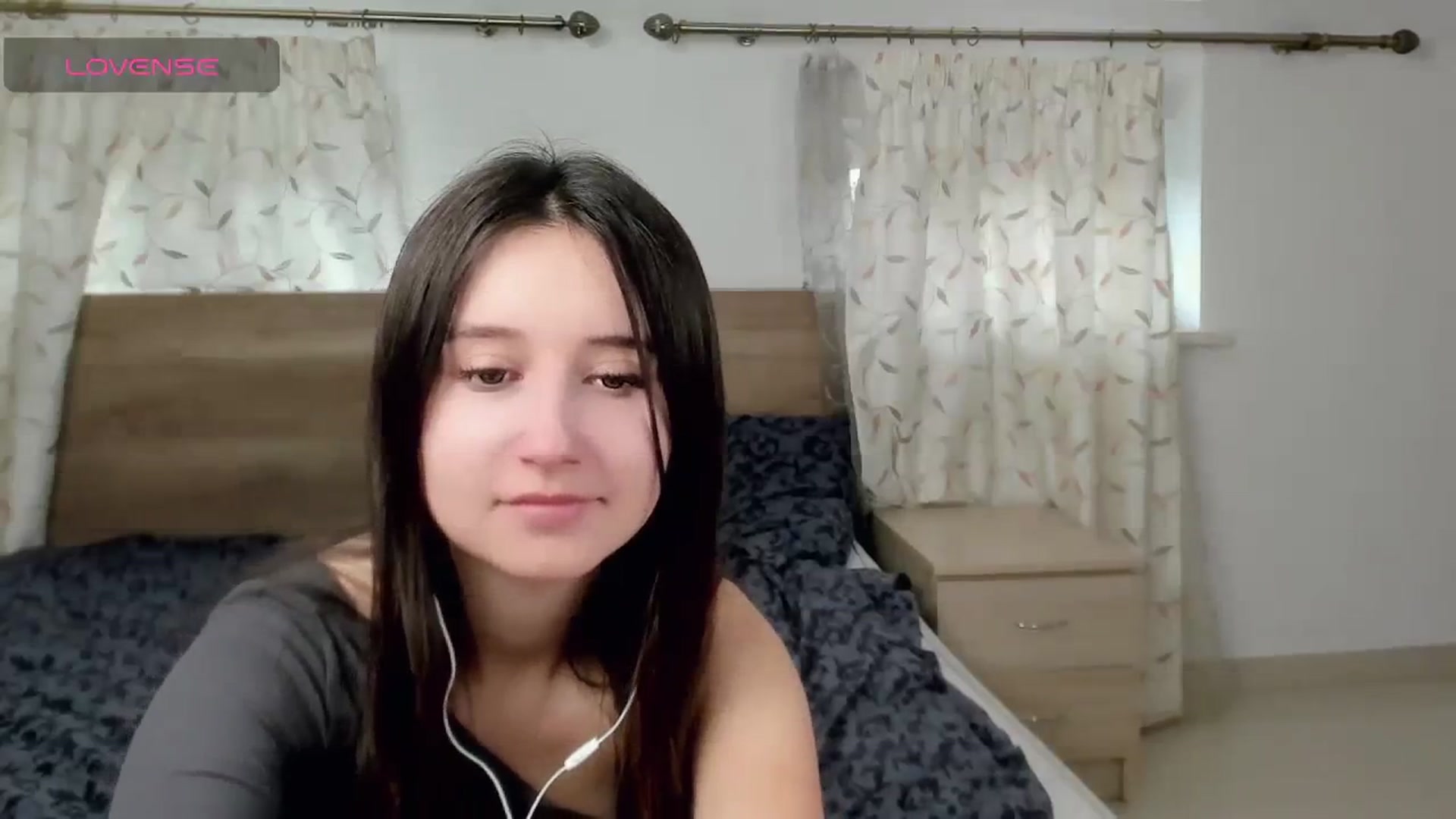 Gallery image thumbnail from KiraSupreme's myfreecams stream on, 03/04/2024, 11:01 image 15 of 20