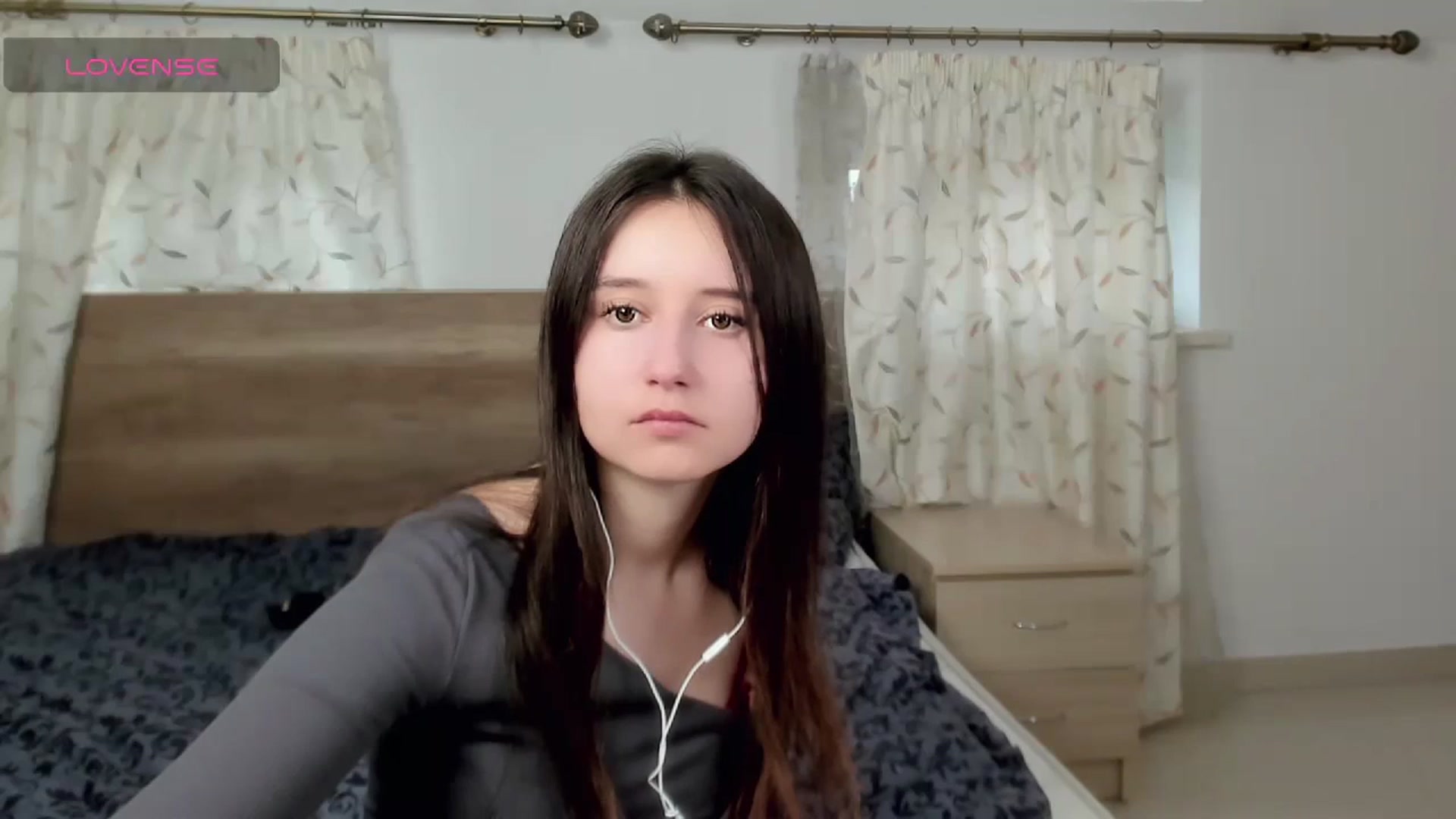 Gallery image thumbnail from KiraSupreme's myfreecams stream on, 03/04/2024, 11:01 image 5 of 20