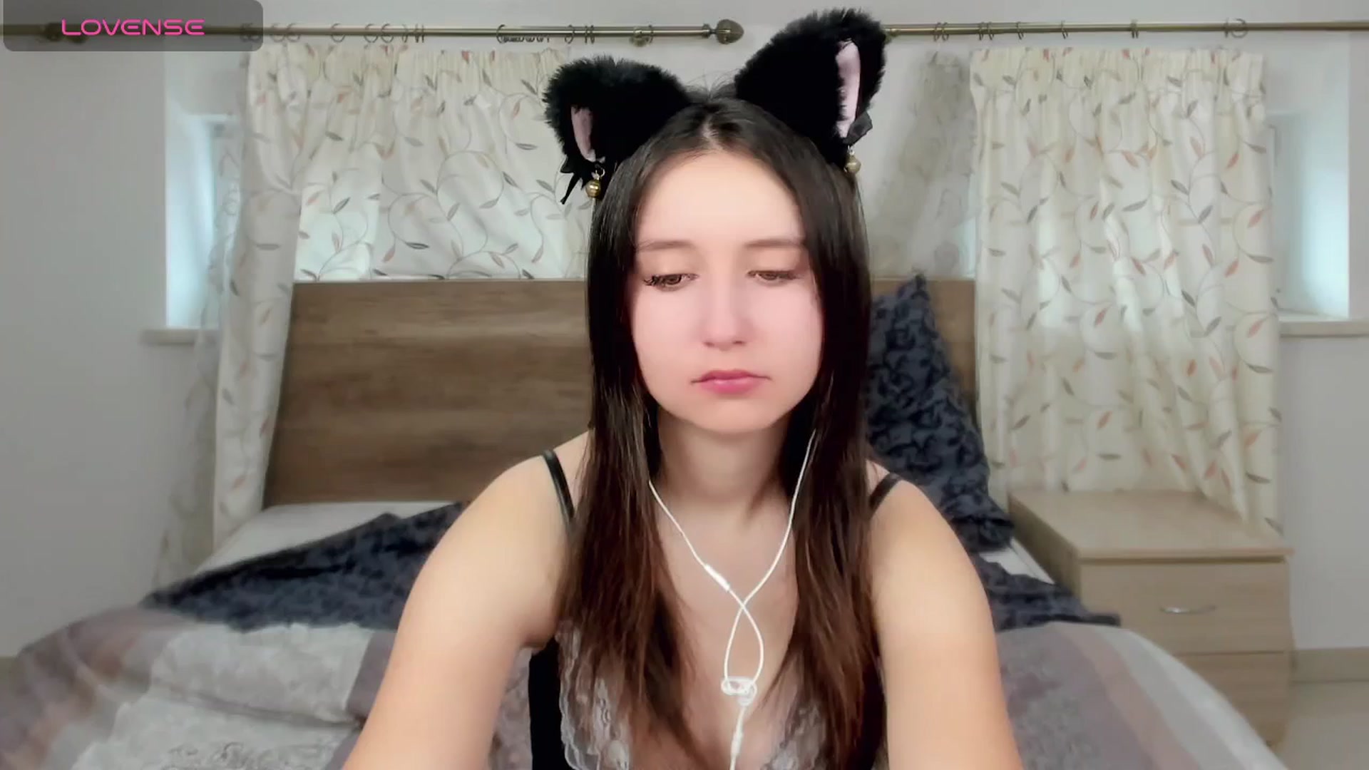 Gallery image thumbnail from KiraSupreme's myfreecams stream on, 03/15/2024, 09:51 image 6 of 20