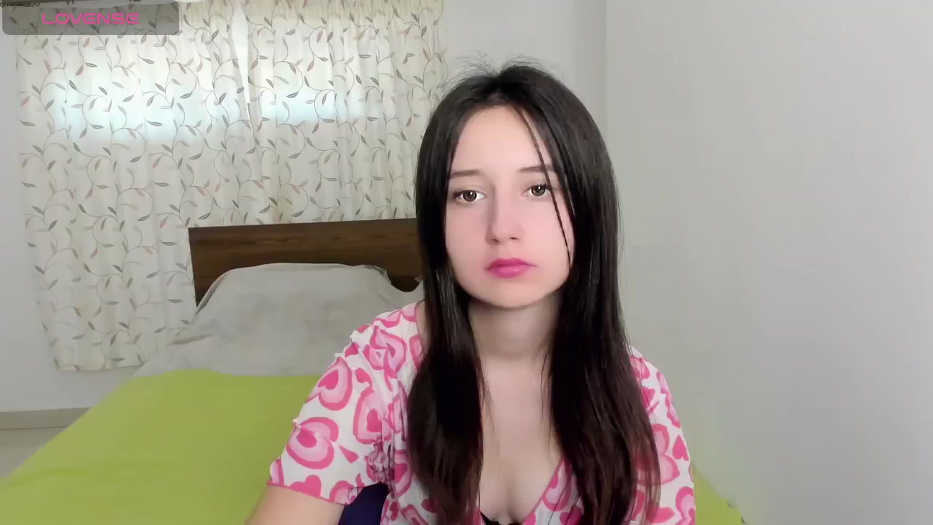 Gallery image thumbnail from KiraSupreme's myfreecams stream on, 05/06/2024, 14:40 image 4 of 20