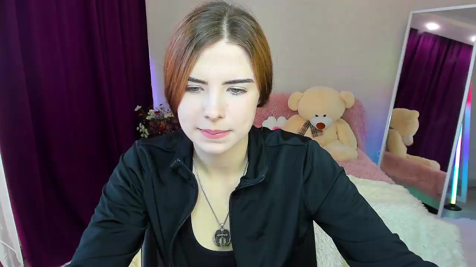 Gallery image thumbnail from KiraVane's myfreecams stream on, 09/09/2026, 12:57 image 2 of 20