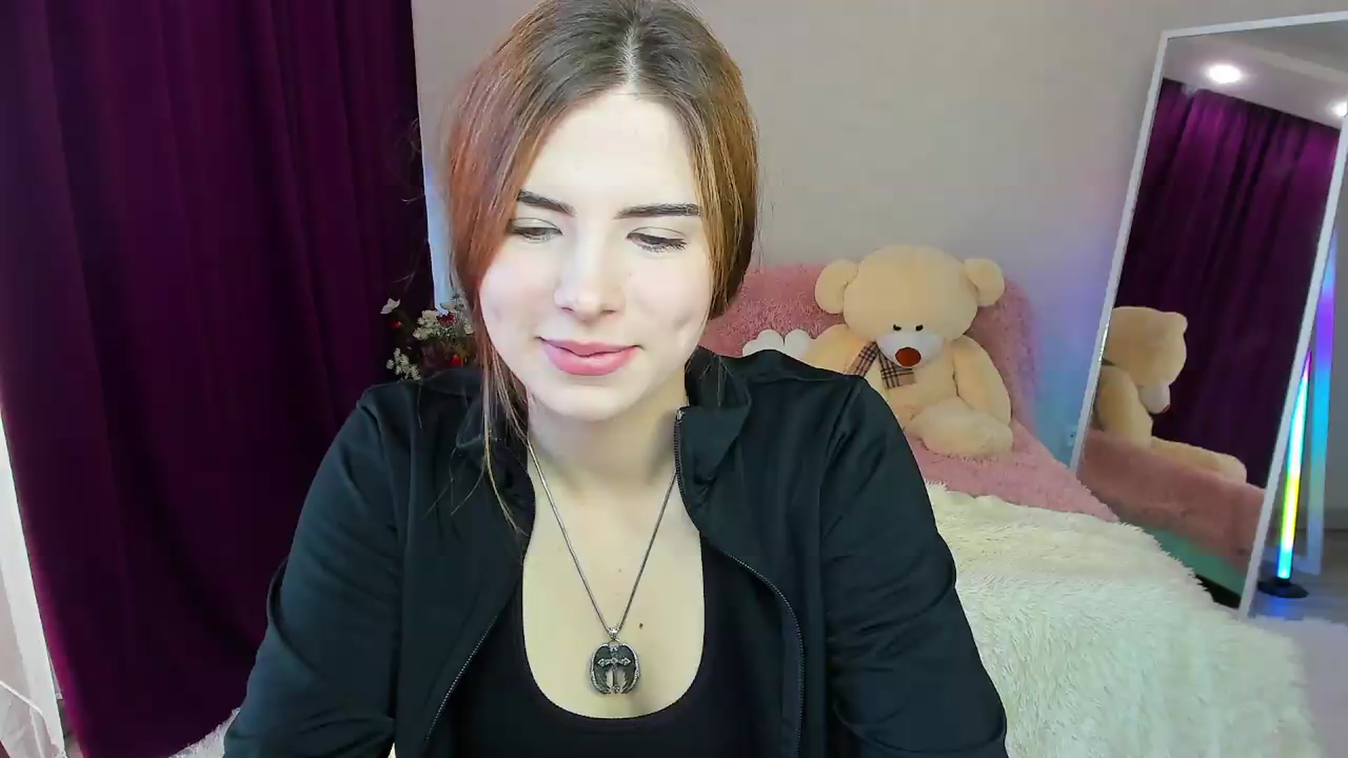 Gallery image thumbnail from KiraVane's myfreecams stream on, 09/09/2026, 12:57 image 14 of 20