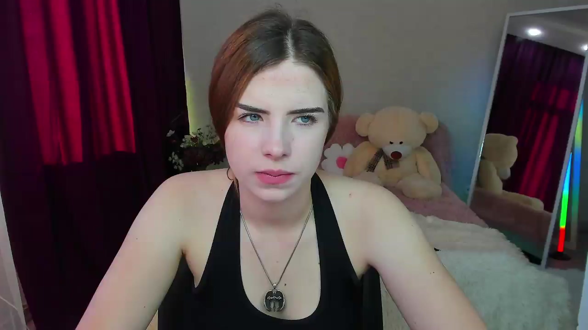 Gallery image thumbnail from KiraVane's myfreecams stream on, 09/09/2026, 15:35 image 7 of 20