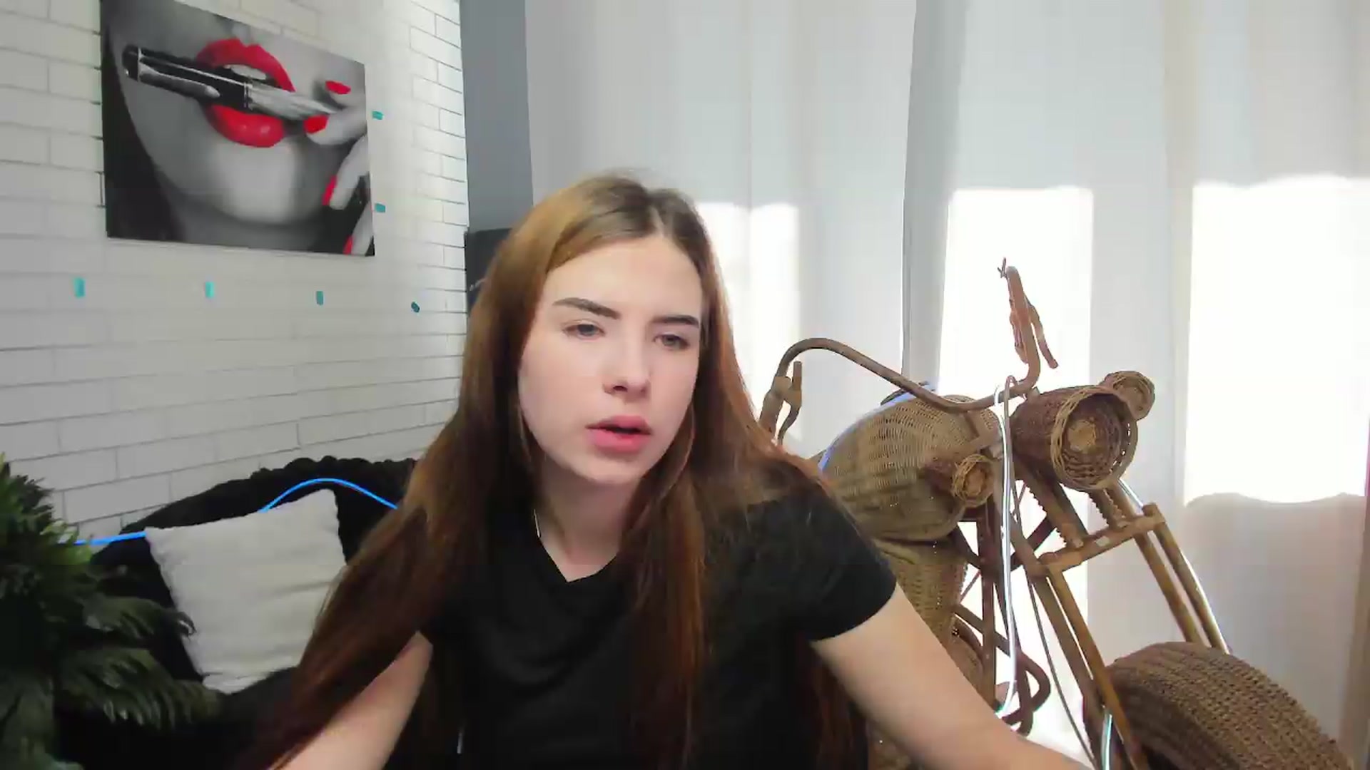 Gallery image thumbnail from KiraVane's myfreecams stream on, 09/10/2026, 07:27 image 18 of 20