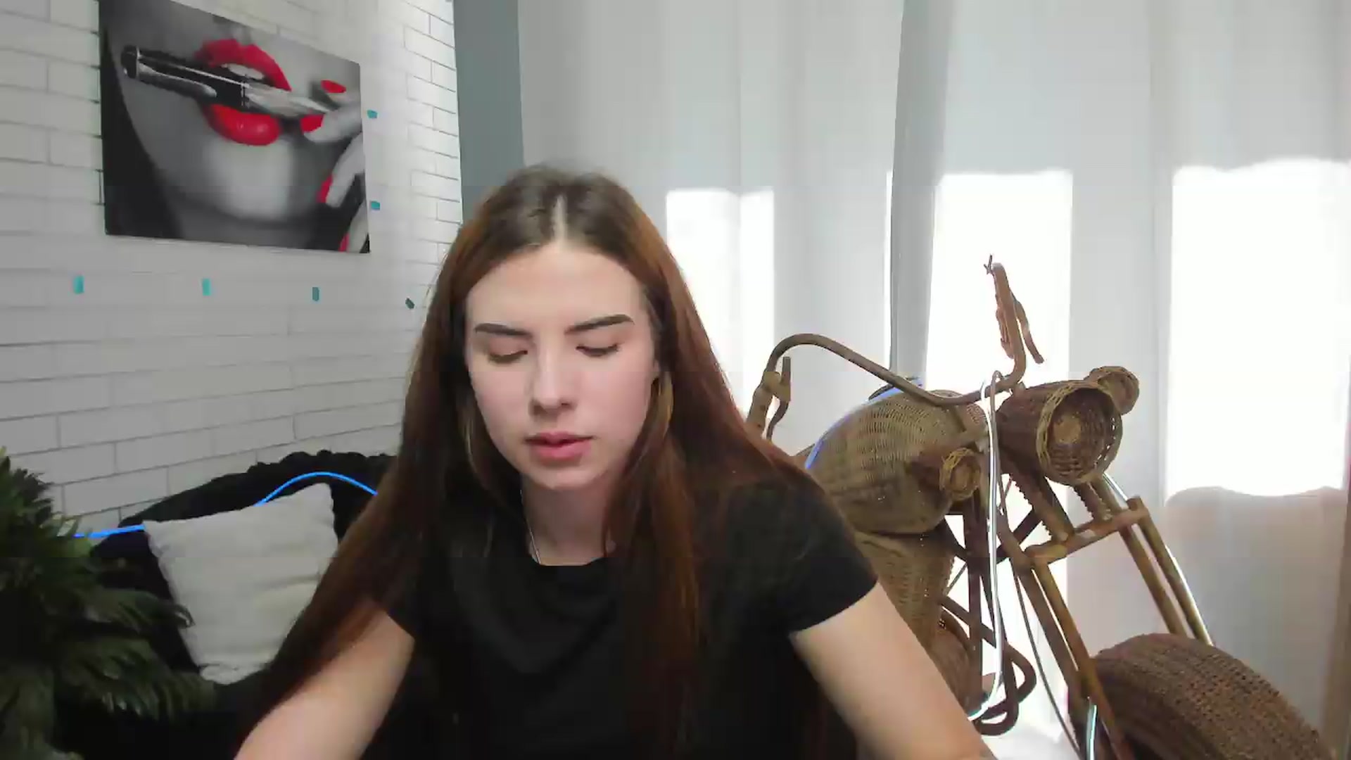 Gallery image thumbnail from KiraVane's myfreecams stream on, 09/10/2026, 07:27 image 9 of 20