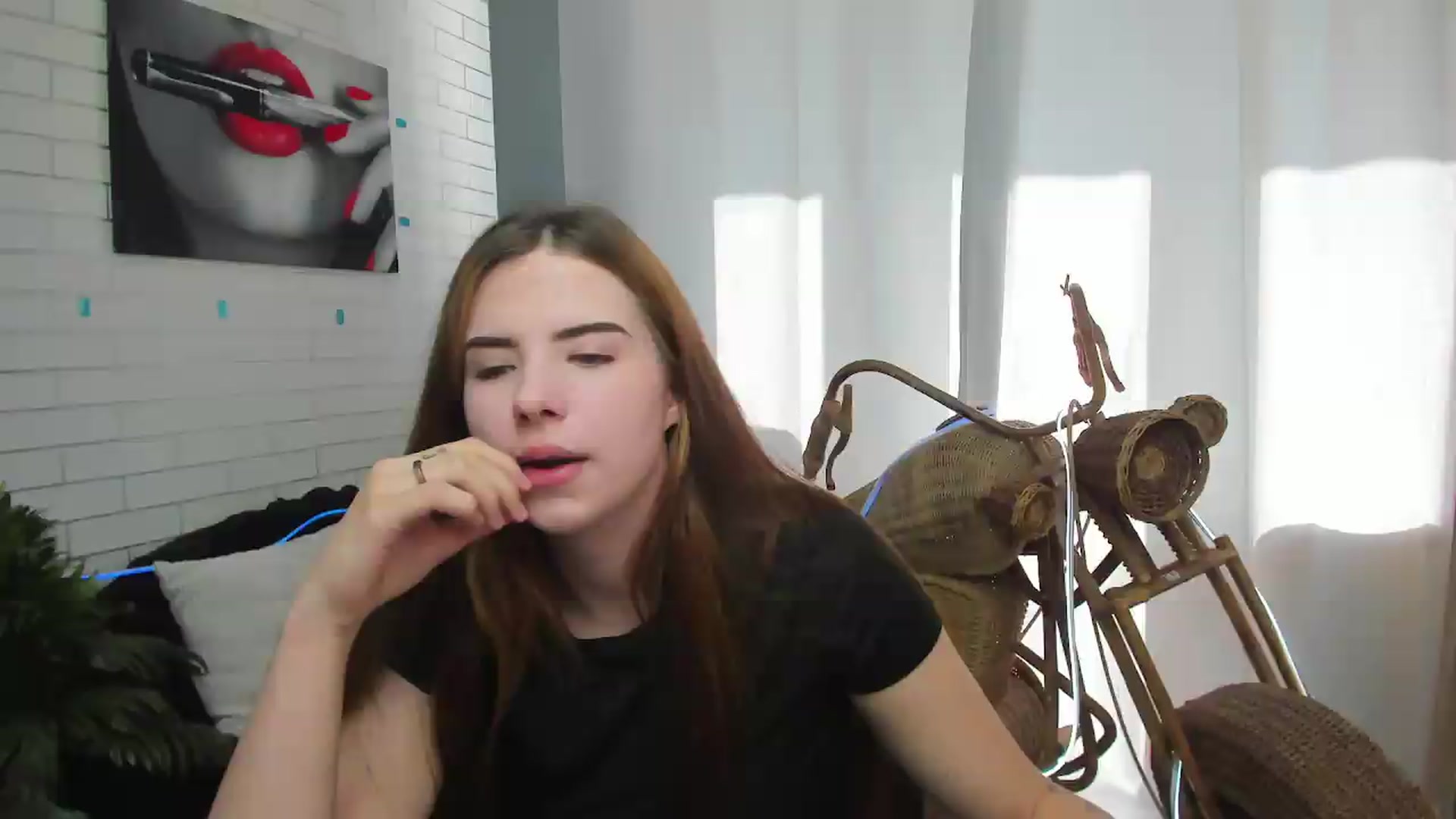 Gallery image thumbnail from KiraVane's myfreecams stream on, 09/10/2026, 07:27 image 2 of 20